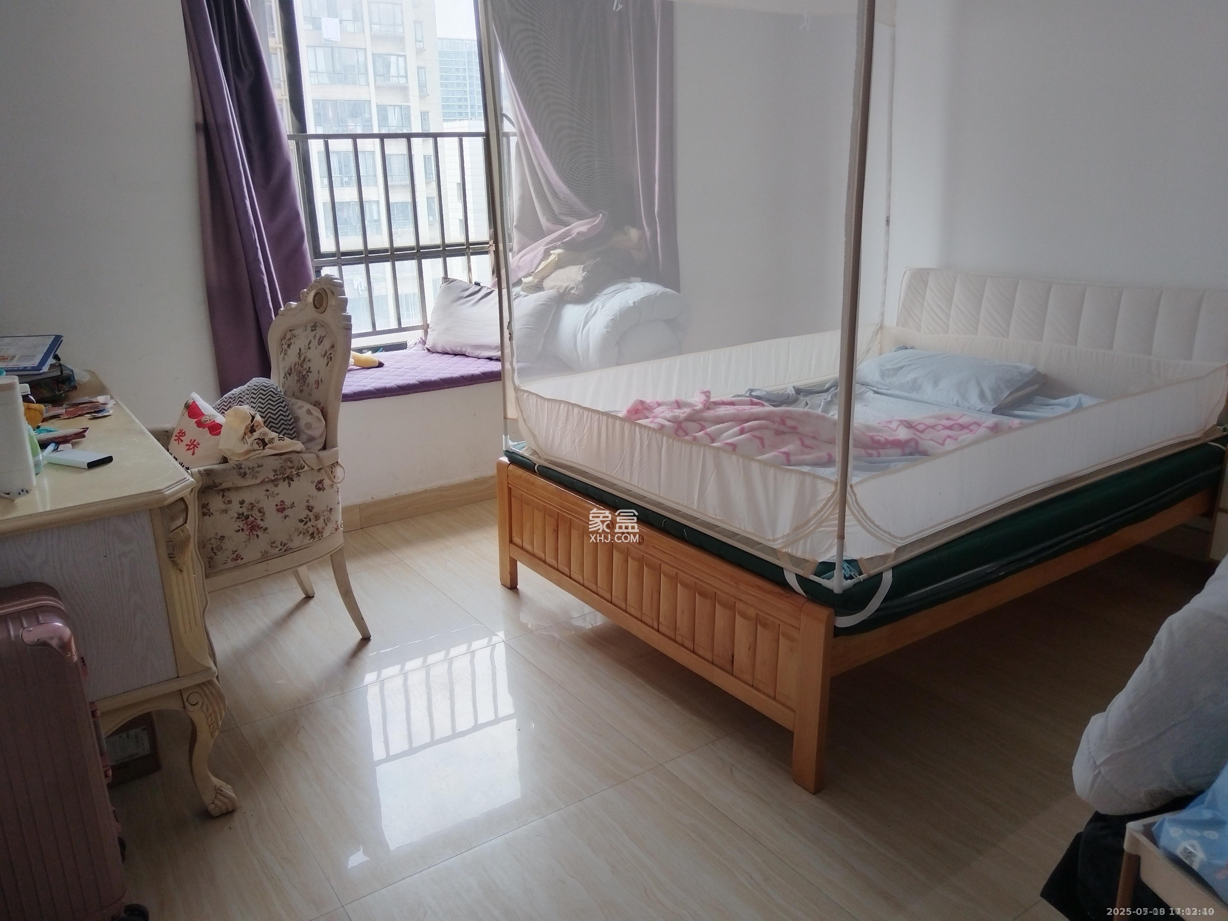 岳银欣苑  3室2厅2卫   2700.00元/月室内图