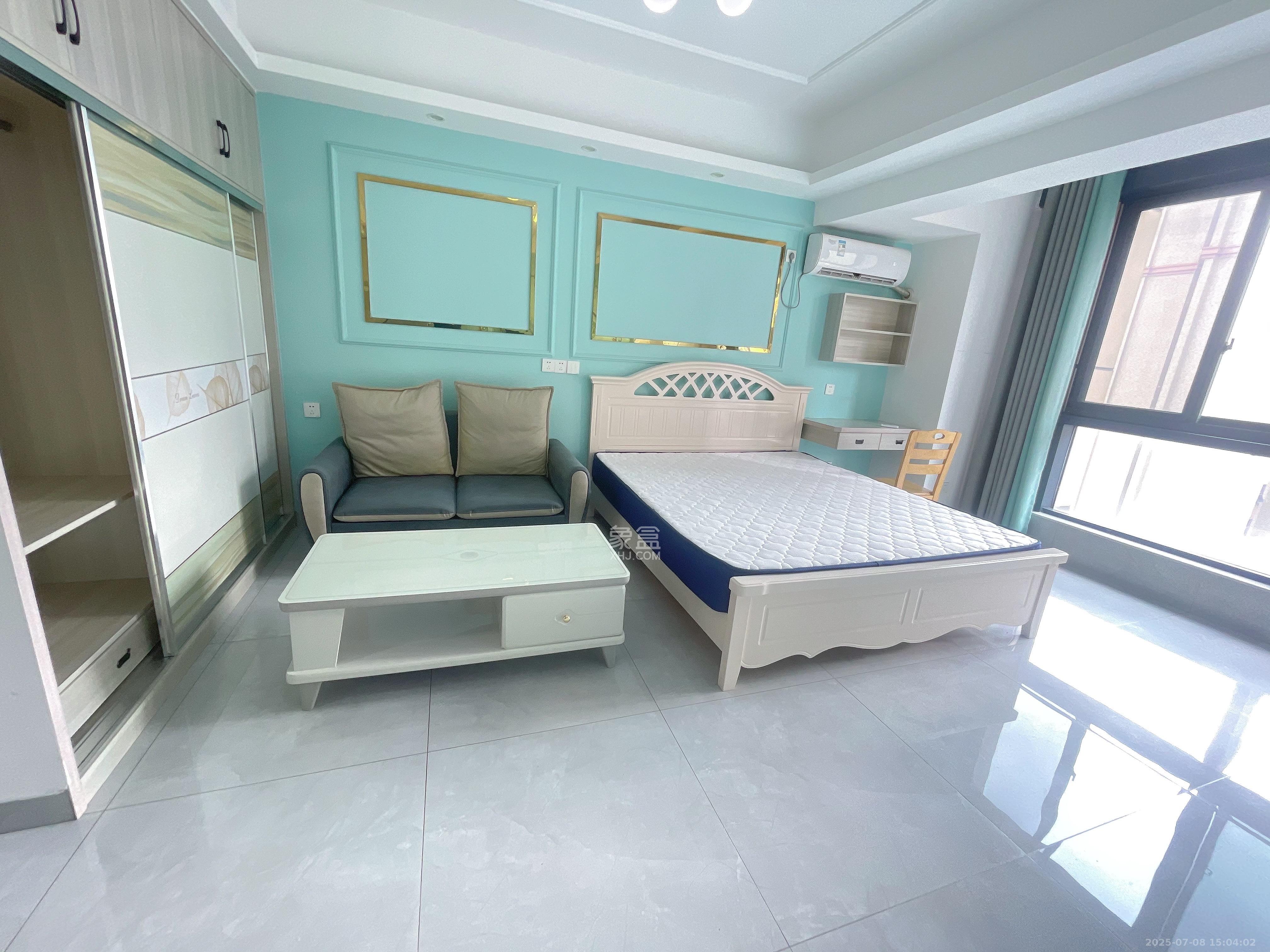 C-park天悦城(紫檀溪苑二期)  1室1厅1卫    1600.0元/月 C-park天悦城(紫檀溪苑二期)  1室1厅1卫    1600.0元/月室内图