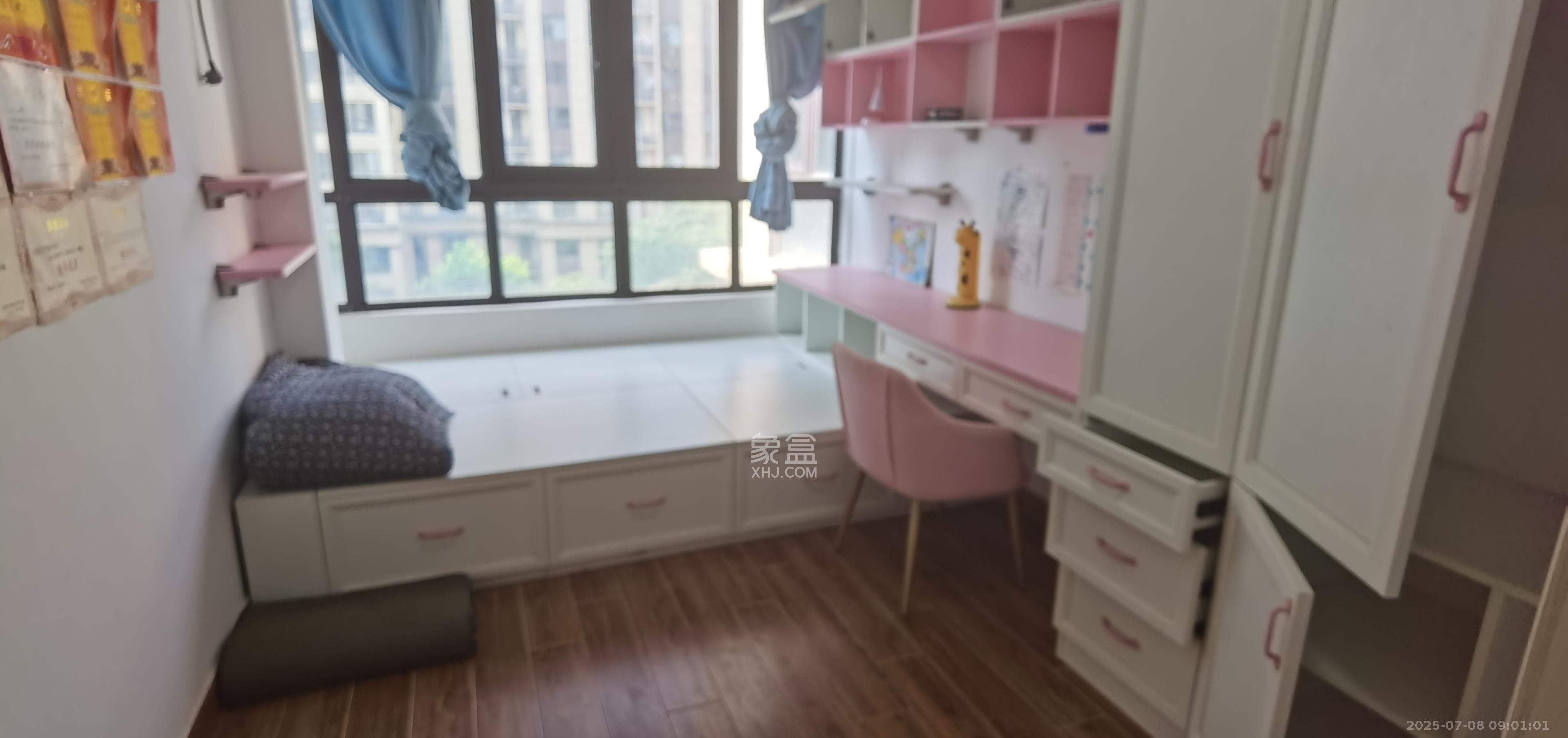 和泓梅溪四季  3室2厅2卫    3000.0元/月 和泓梅溪四季  3室2厅2卫    3000.0元/月室内图