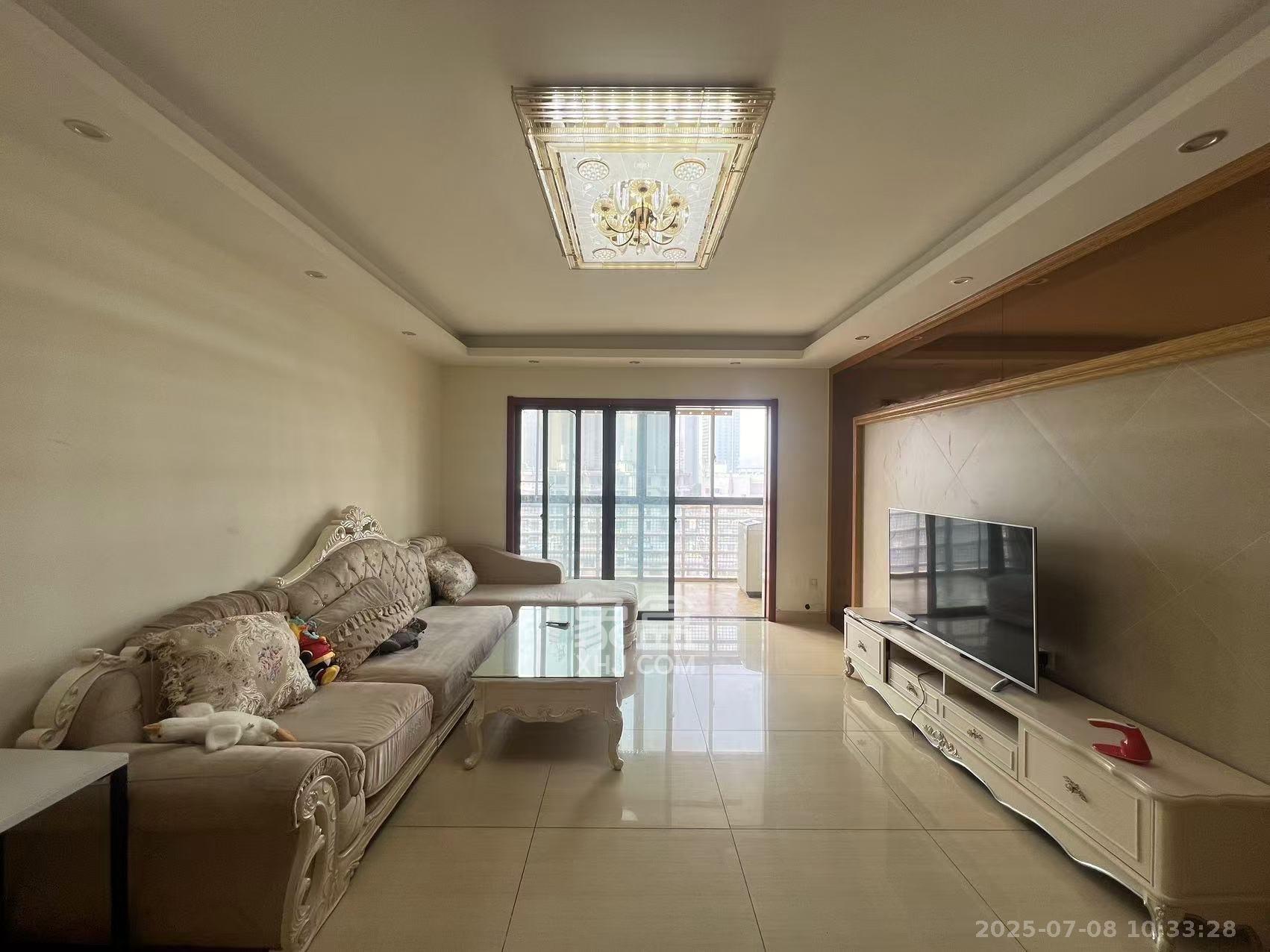 鼎丰前城 3室1厅2卫 2800.0元/月 鼎丰前城 3室1厅2卫 2800.0元/月室内图