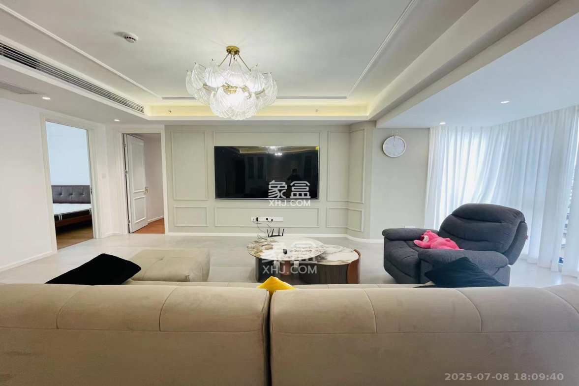 北辰三角洲E7区  4室2厅2卫    6800.0元/月 北辰三角洲E7区  4室2厅2卫    6800.0元/月室内图