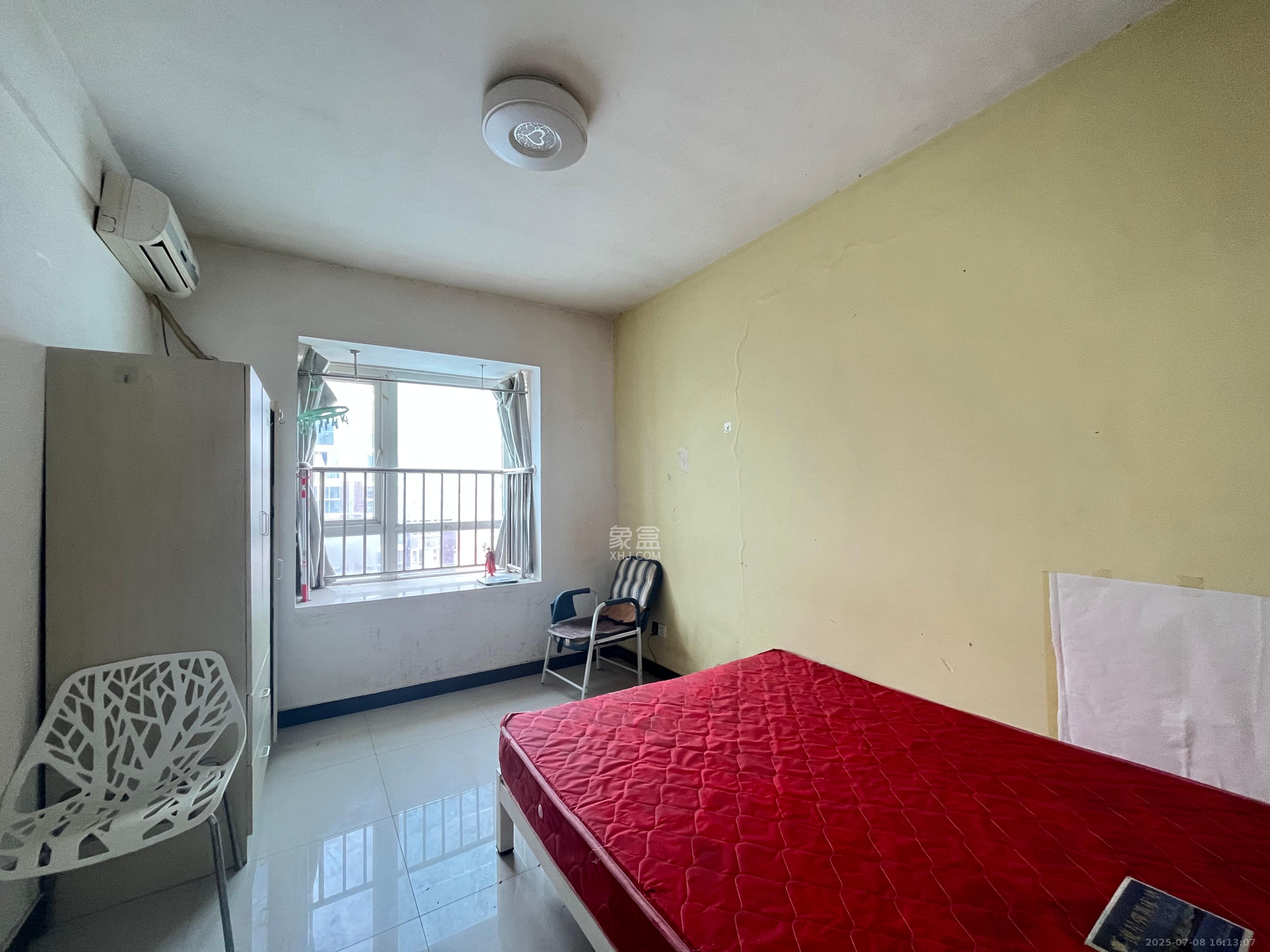 学府华庭 4室2厅2卫 3000.0元/月 学府华庭 4室2厅2卫 3000.0元/月室内图