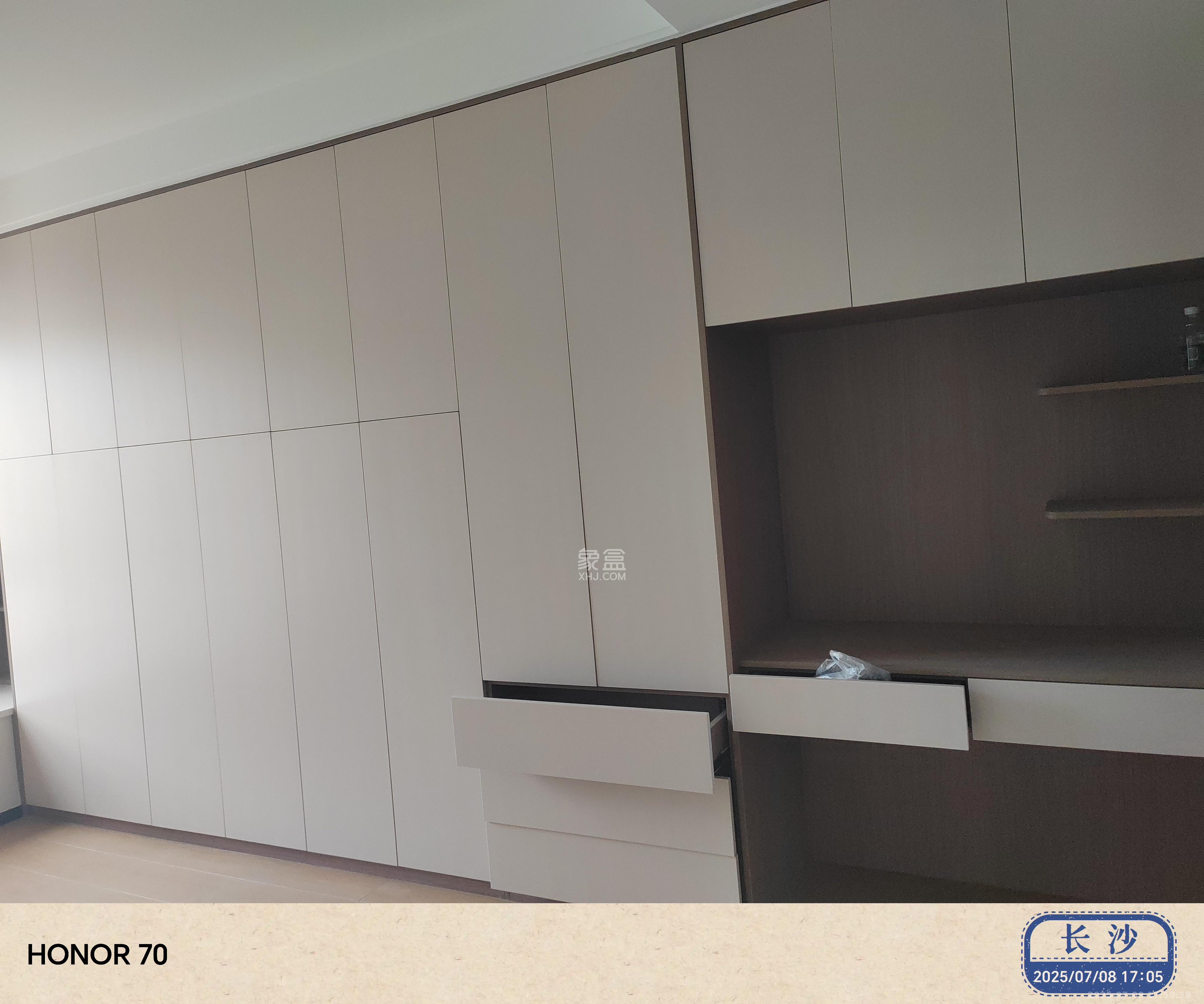 华润凯旋门二期 4室2厅2卫 4200.0元/月 华润凯旋门二期 4室2厅2卫 4200.0元/月户型图