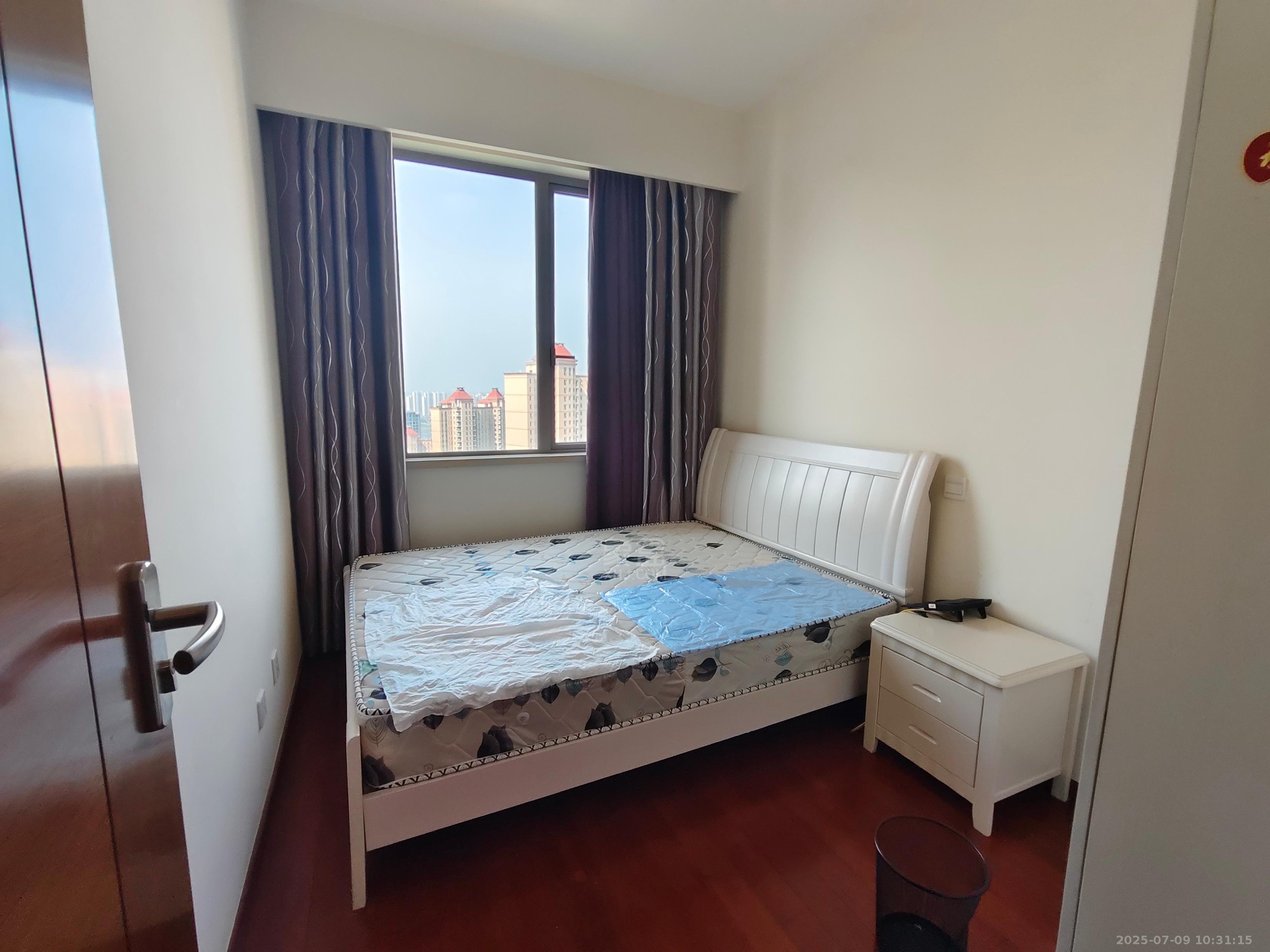 晋合湘水湾一期 3室1厅2卫 2500.0元/月 晋合湘水湾一期 3室1厅2卫 2500.0元/月室内图