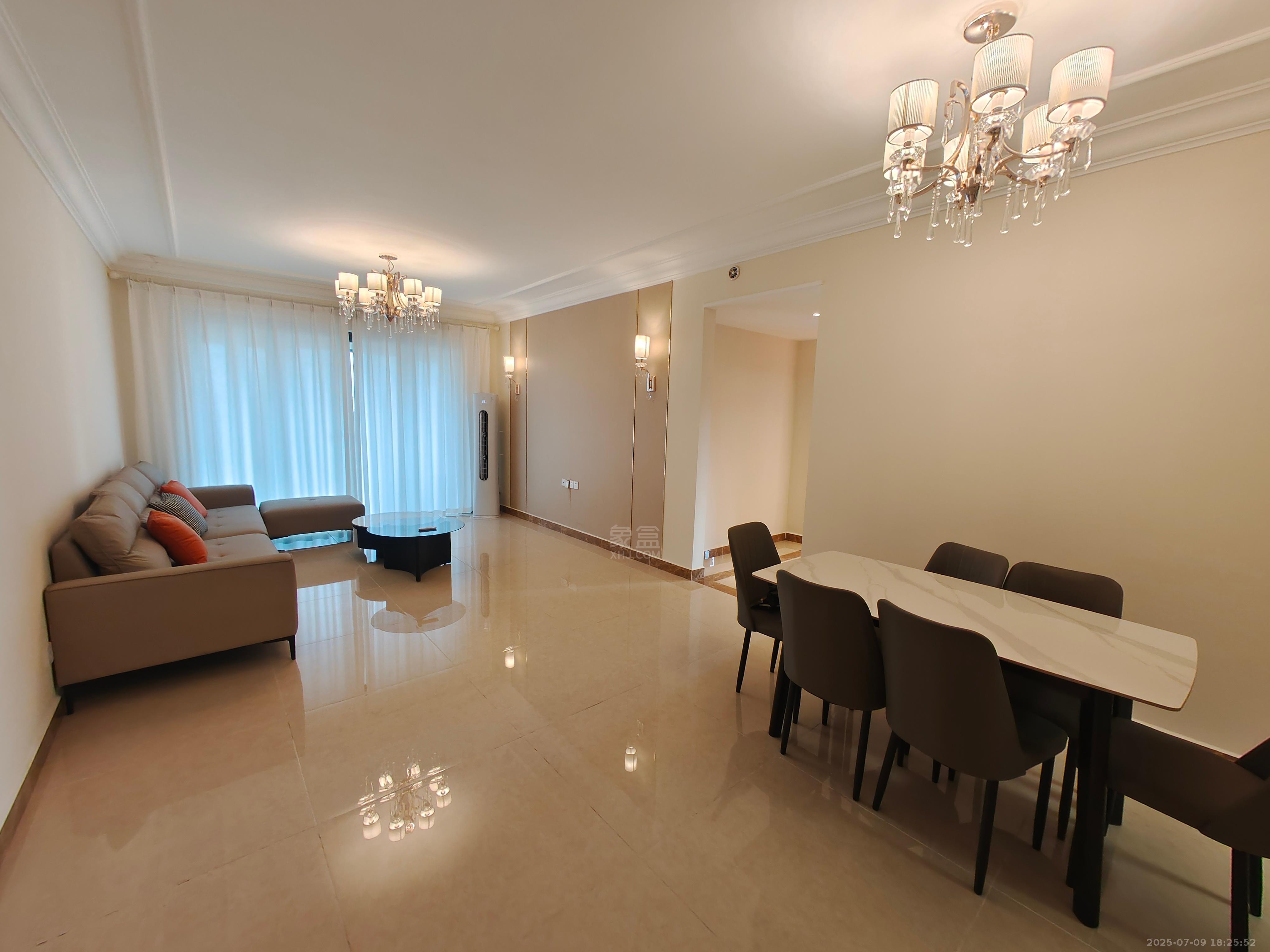 恒大华府 3室2厅1卫 2500.0元/月 恒大华府 3室2厅1卫 2500.0元/月室内图