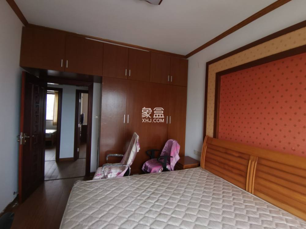 水岸珈蓝 3室2厅2卫 2600.0元/月 水岸珈蓝 3室2厅2卫 2600.0元/月室内图