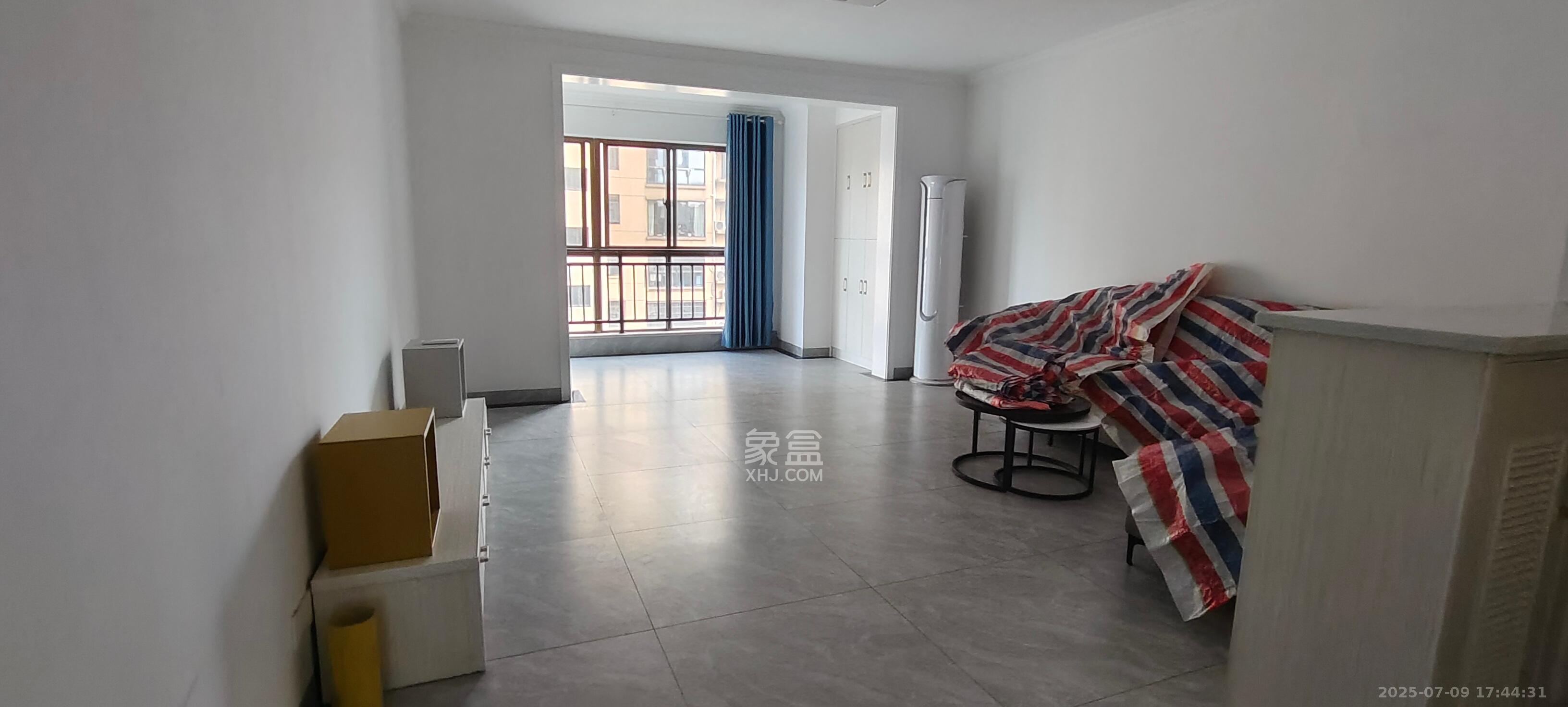 中天瑞景  3室2厅2卫    2800.0元/月 中天瑞景  3室2厅2卫    2800.0元/月