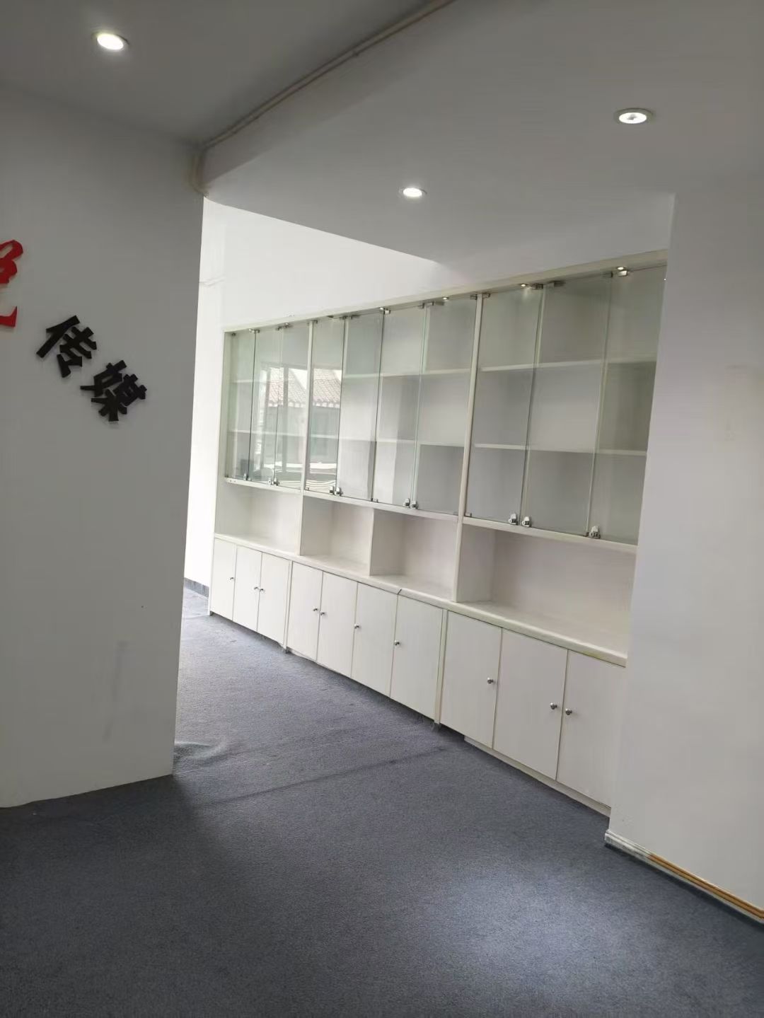 中商广场   112.0㎡     2500.00元/月室内图