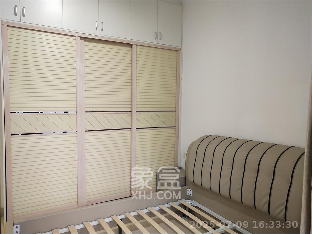 阳光100三期  1室0厅0卫   1800.00元/月室内图