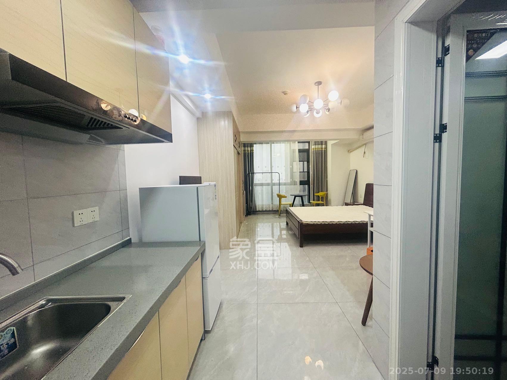 C-park天悦城(紫檀溪苑二期) 1室1厅1卫 1600.0元/月 C-park天悦城(紫檀溪苑二期) 1室1厅1卫 1600.0元/月室内图