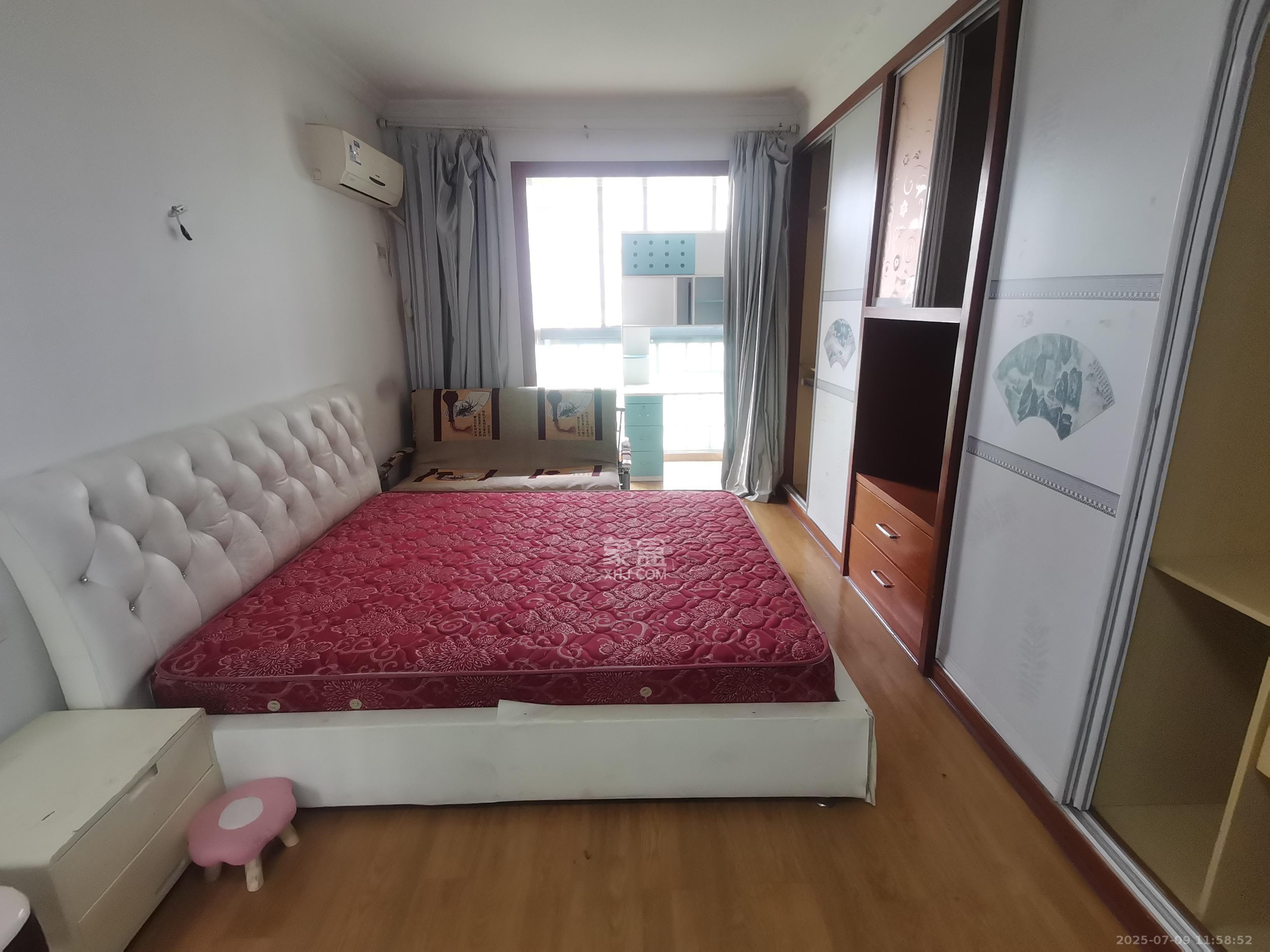 西子湖畔沃府  4室2厅2卫   2800.00元/月室内图