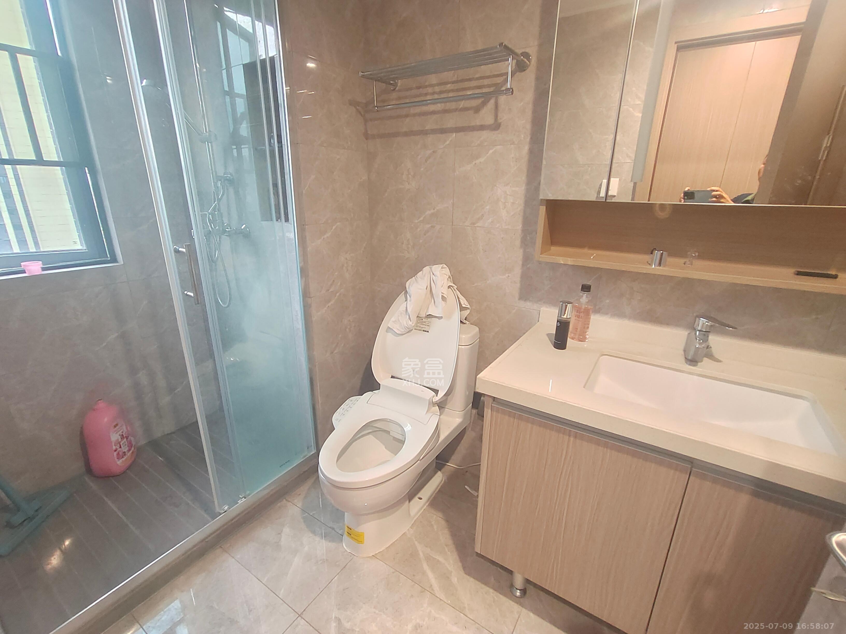 旭辉雨花郡 4室1厅2卫 4300.0元/月 旭辉雨花郡 4室1厅2卫 4300.0元/月室内图