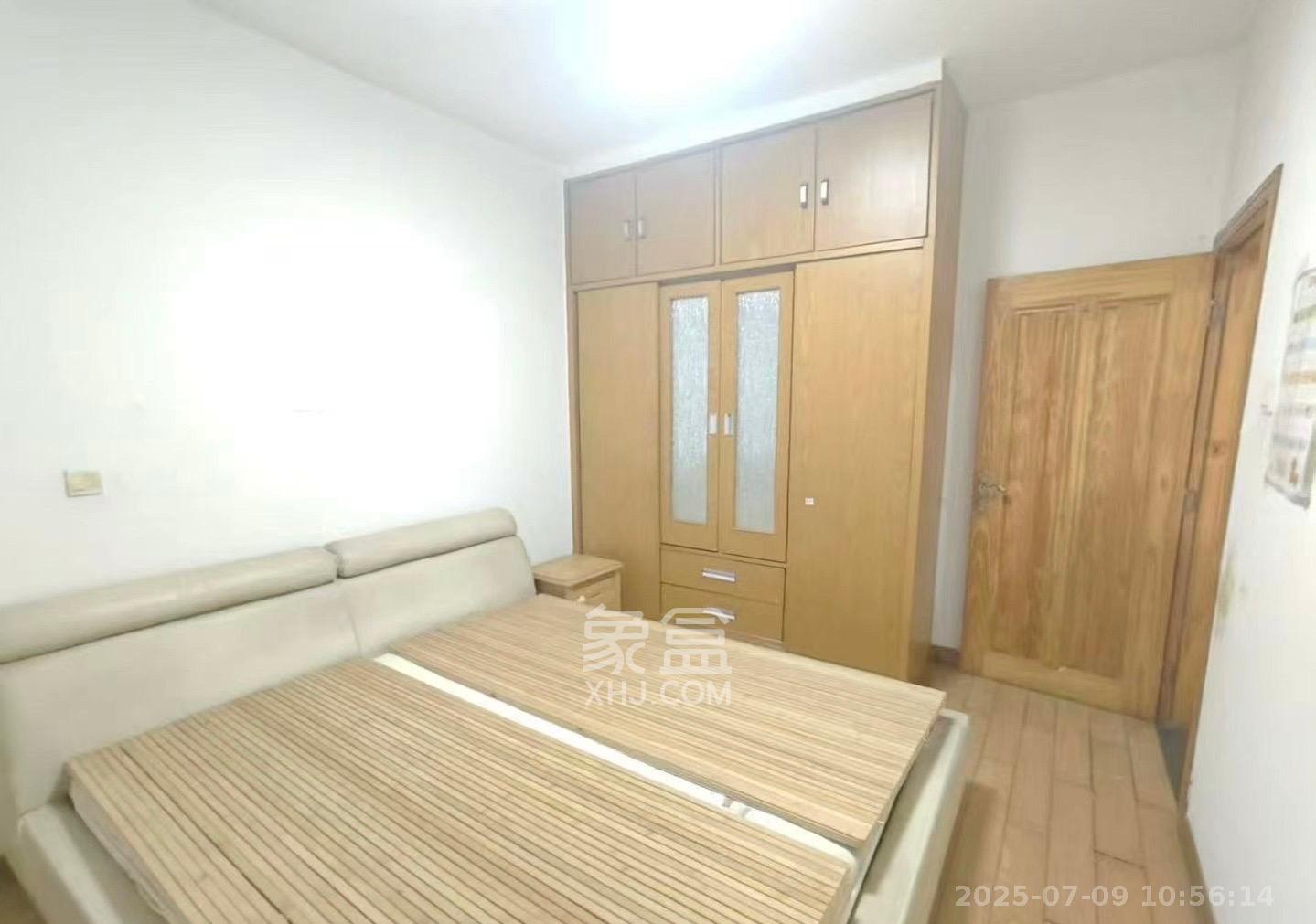 黄鹤小区1片 2室1厅1卫 1400.0元/月 黄鹤小区1片 2室1厅1卫 1400.0元/月室内图