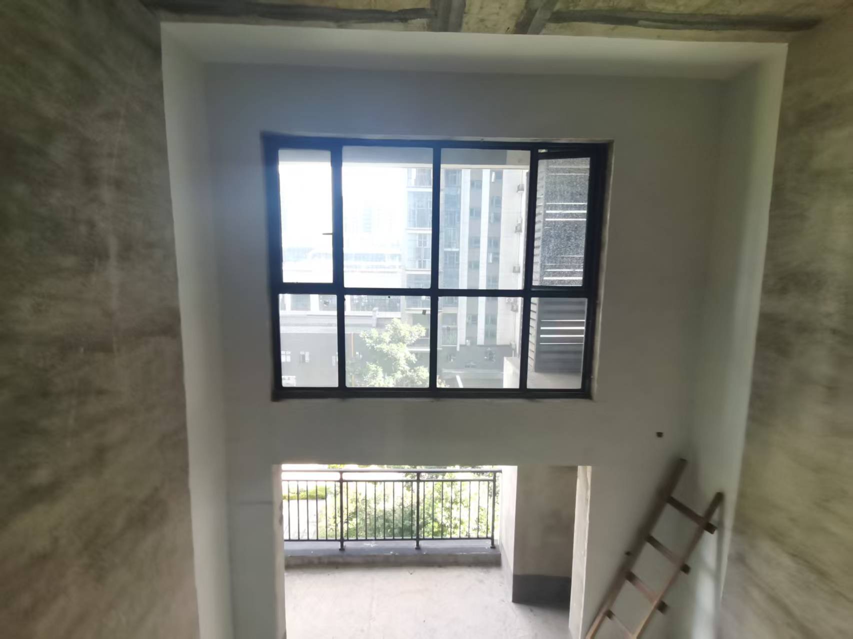 领御一方中心 4室2厅2卫 88.8万 领御一方中心 4室2厅2卫 88.8万室内图