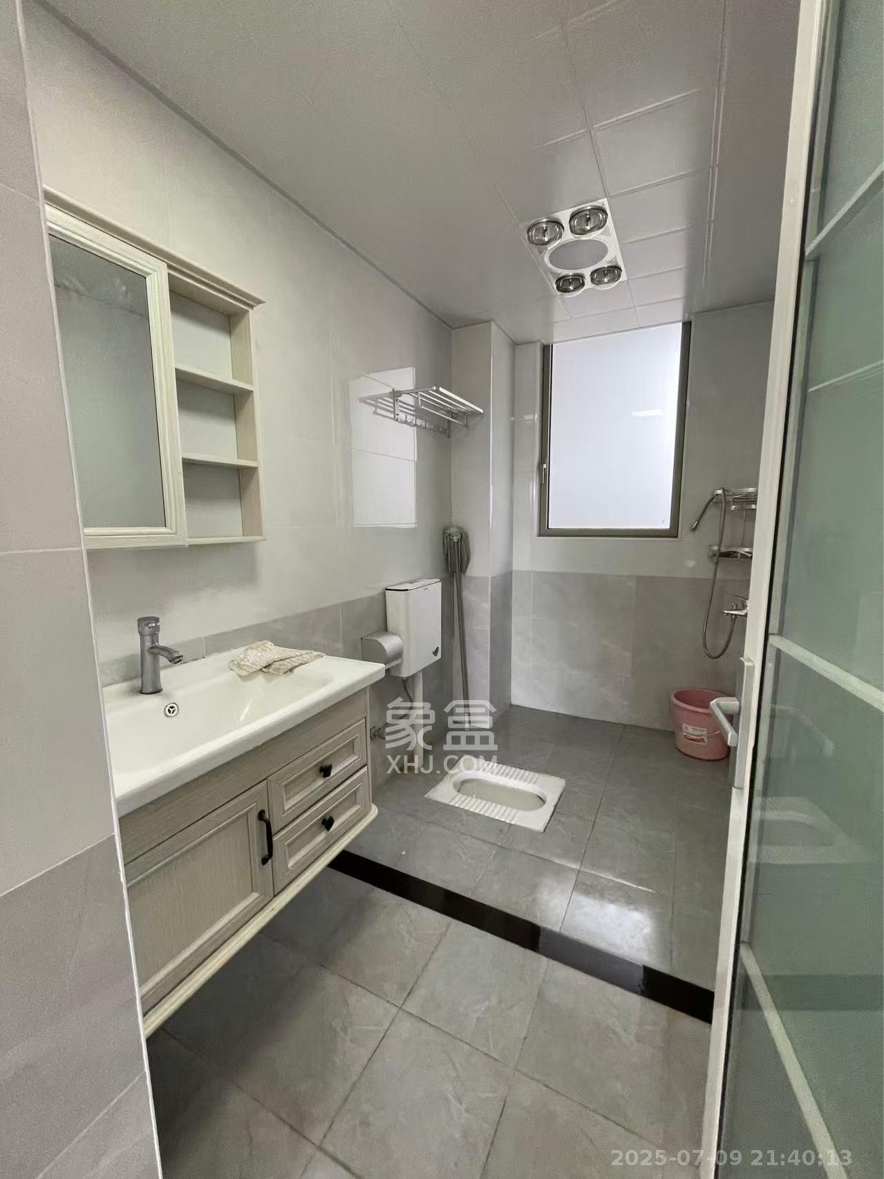 梅溪湖金茂湾  3室2厅1卫    1900.0元/月室内图