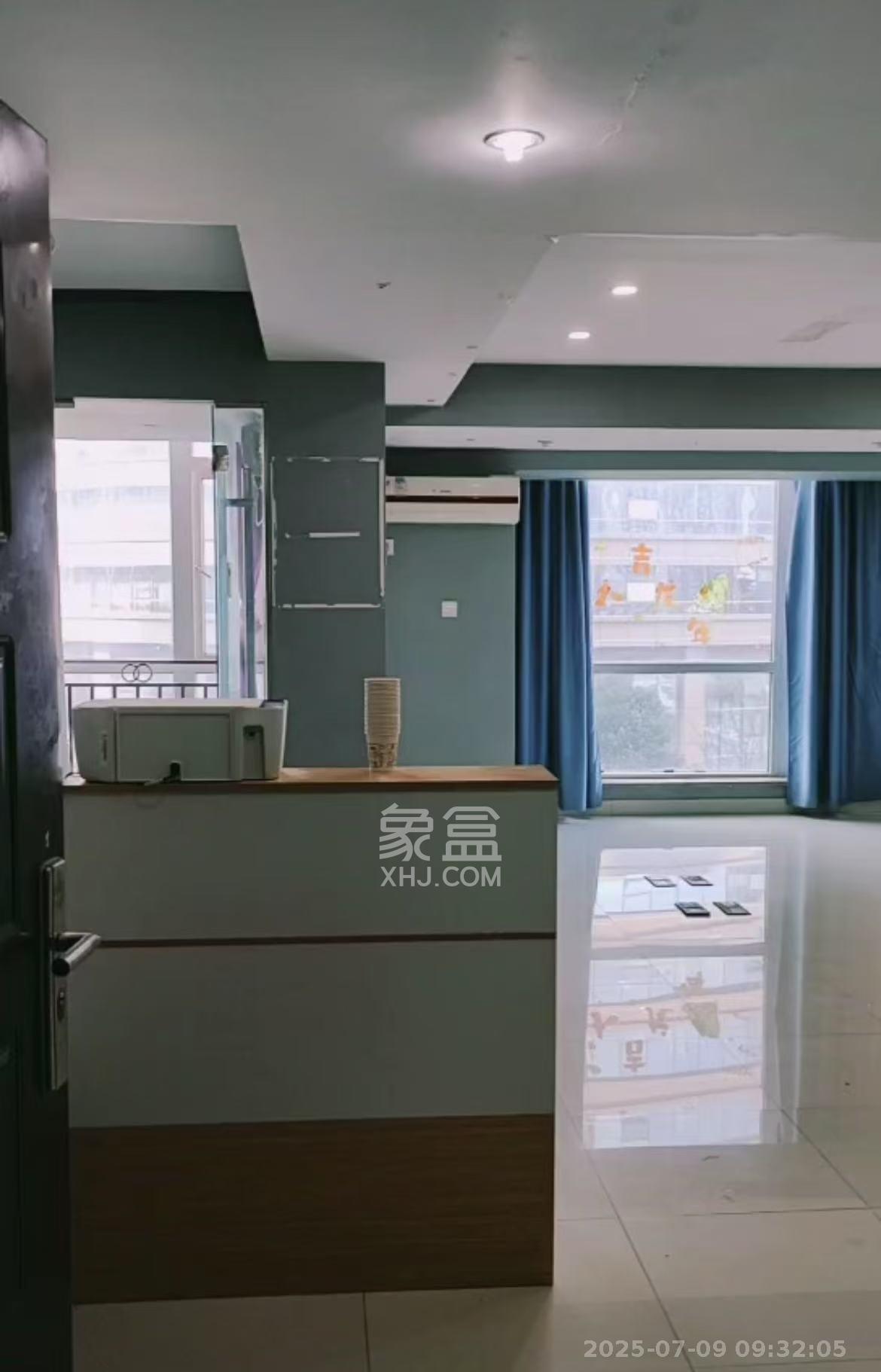 长城华都 2室2厅1卫 2000.0元/月 长城华都 2室2厅1卫 2000.0元/月室内图