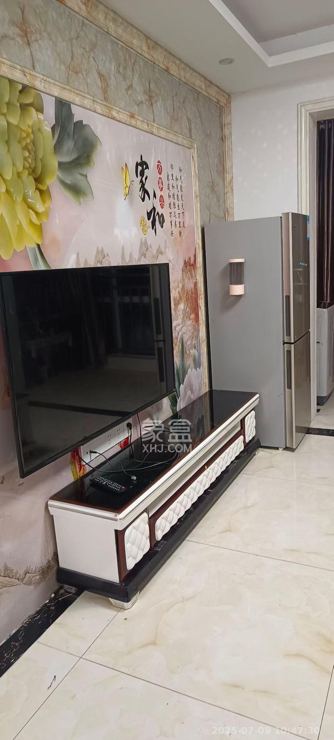 丽发新城  2室2厅1卫    1800.0元/月 丽发新城  2室2厅1卫    1800.0元/月室内图1