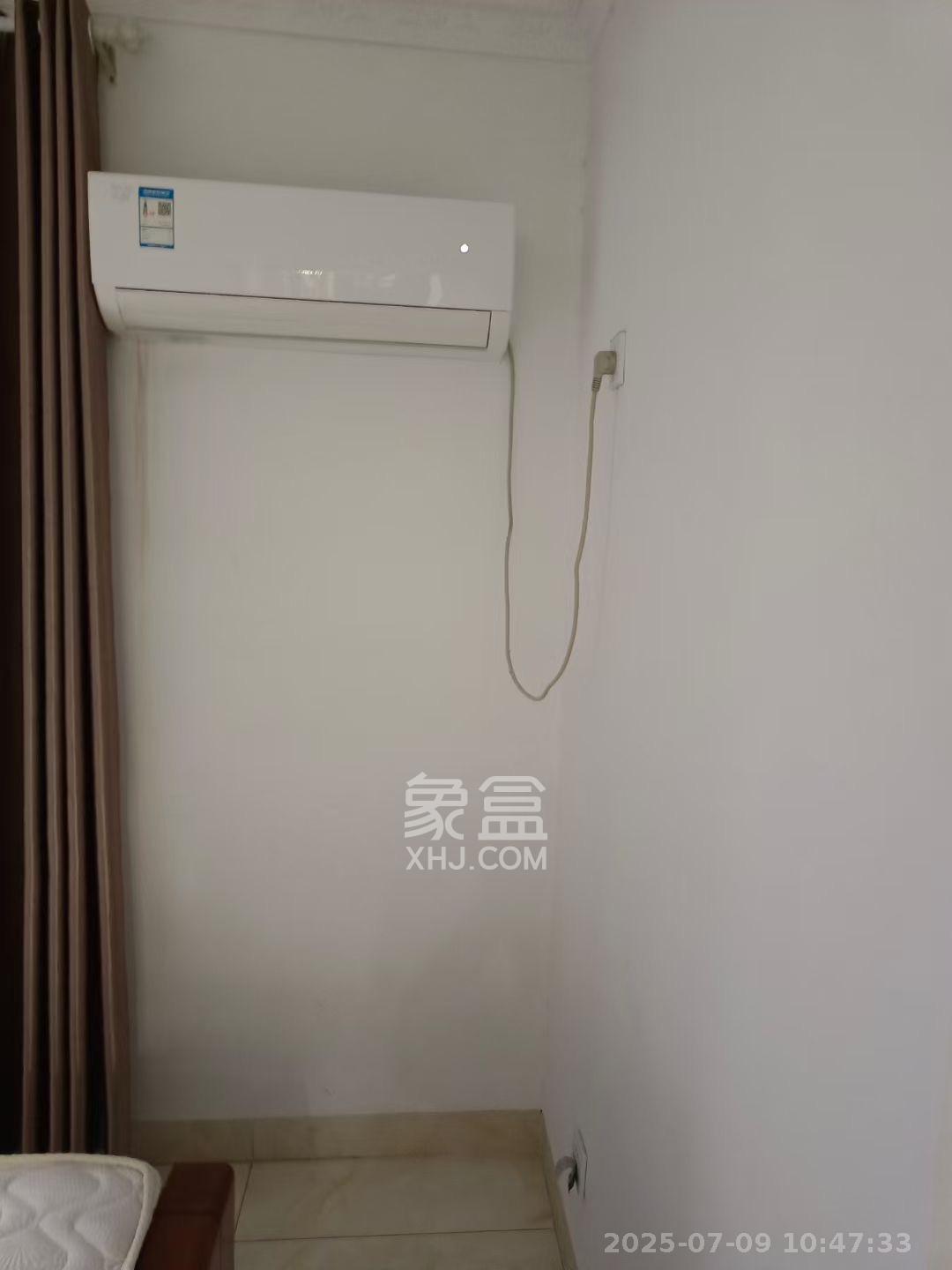 丽发新城  2室2厅1卫    1800.0元/月 丽发新城  2室2厅1卫    1800.0元/月室内图