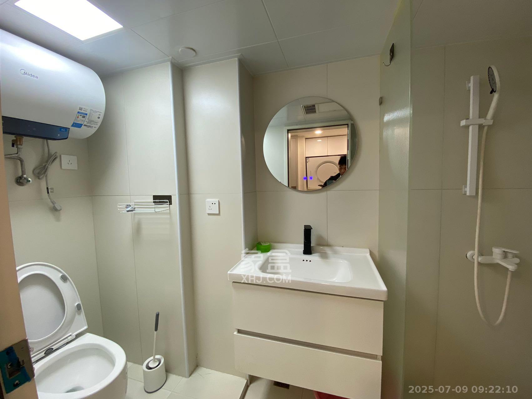 卓越江岸 1室0厅0卫 2500.0元/月 卓越江岸 1室0厅0卫 2500.0元/月室内图