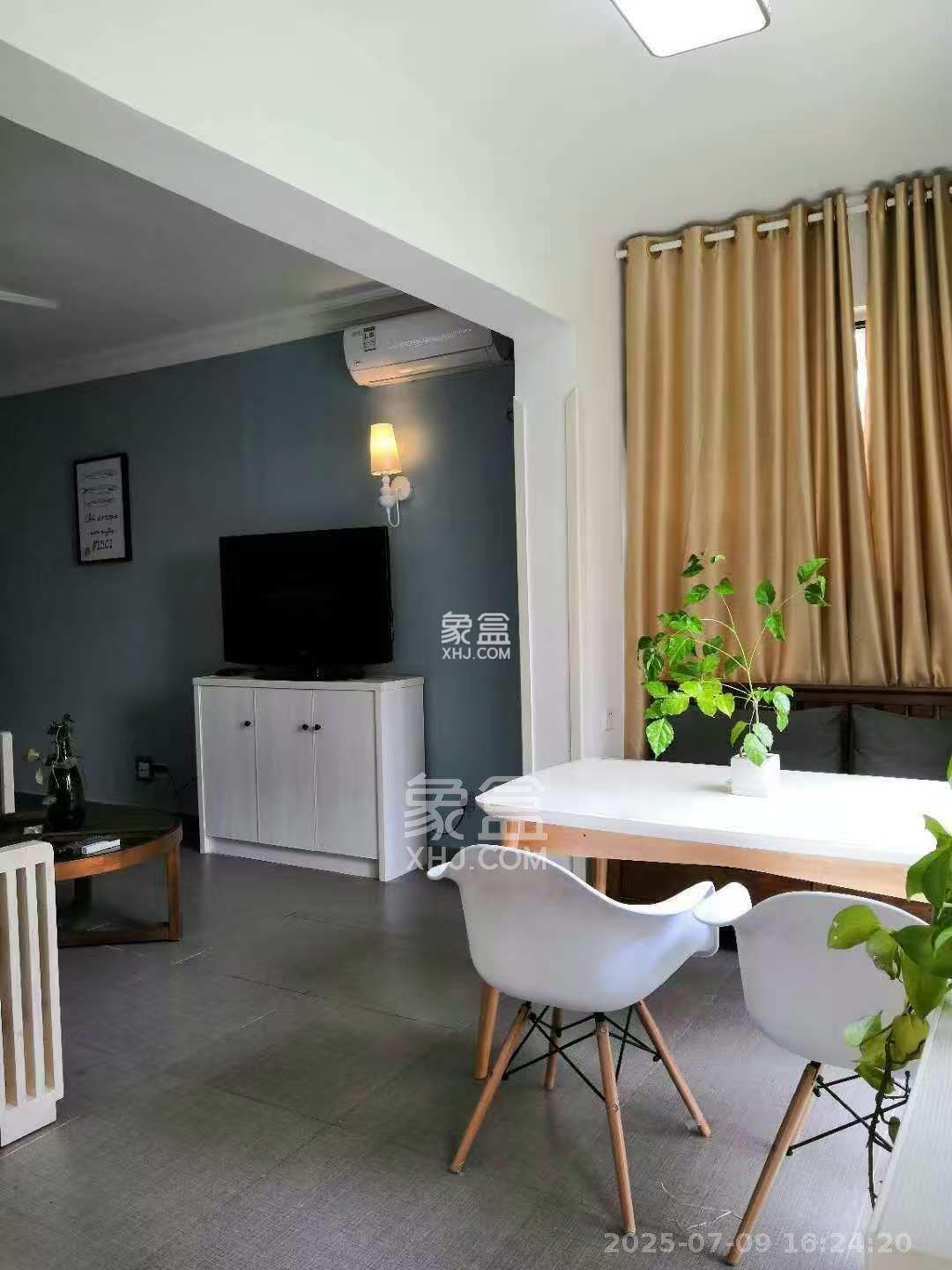 德润小区(丰升德润小区) 3室1厅1卫 2000.0元/月 德润小区(丰升德润小区) 3室1厅1卫 2000.0元/月室内图