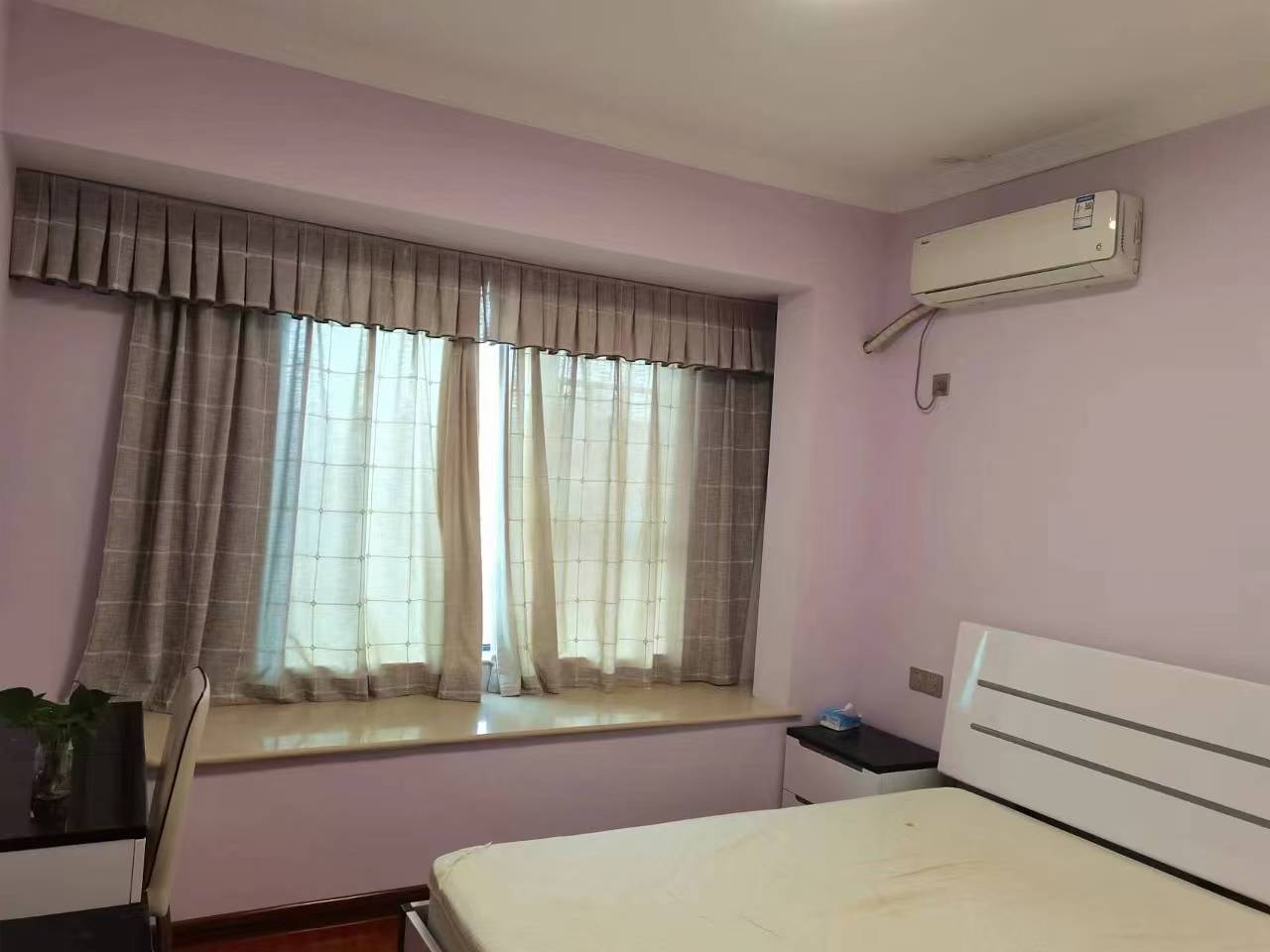 百弘学府城 3室2厅2卫 1800.0元/月 百弘学府城 3室2厅2卫 1800.0元/月室内图