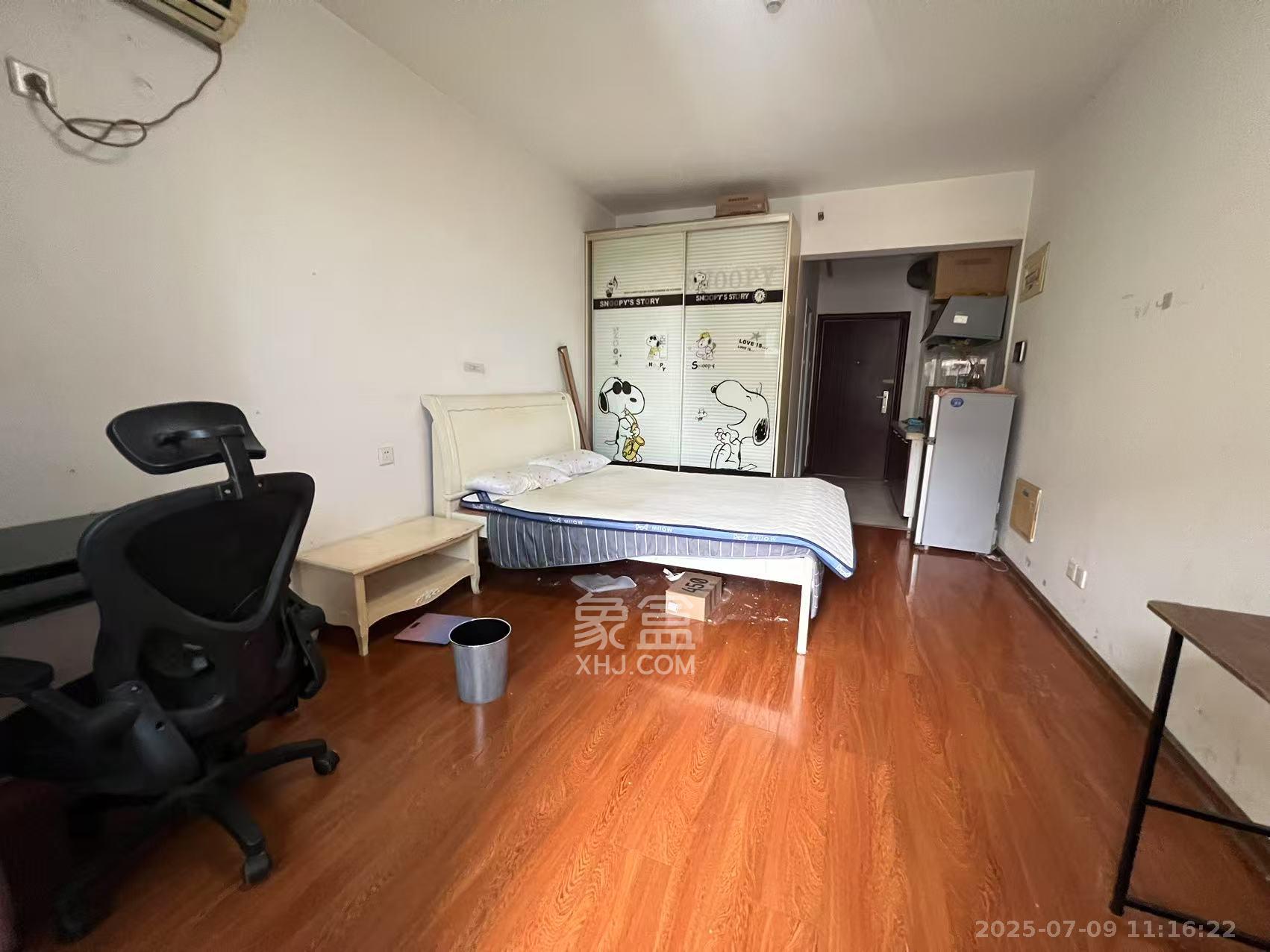 保利麓谷林语I区  1室1厅1卫   1400.00元/月室内图
