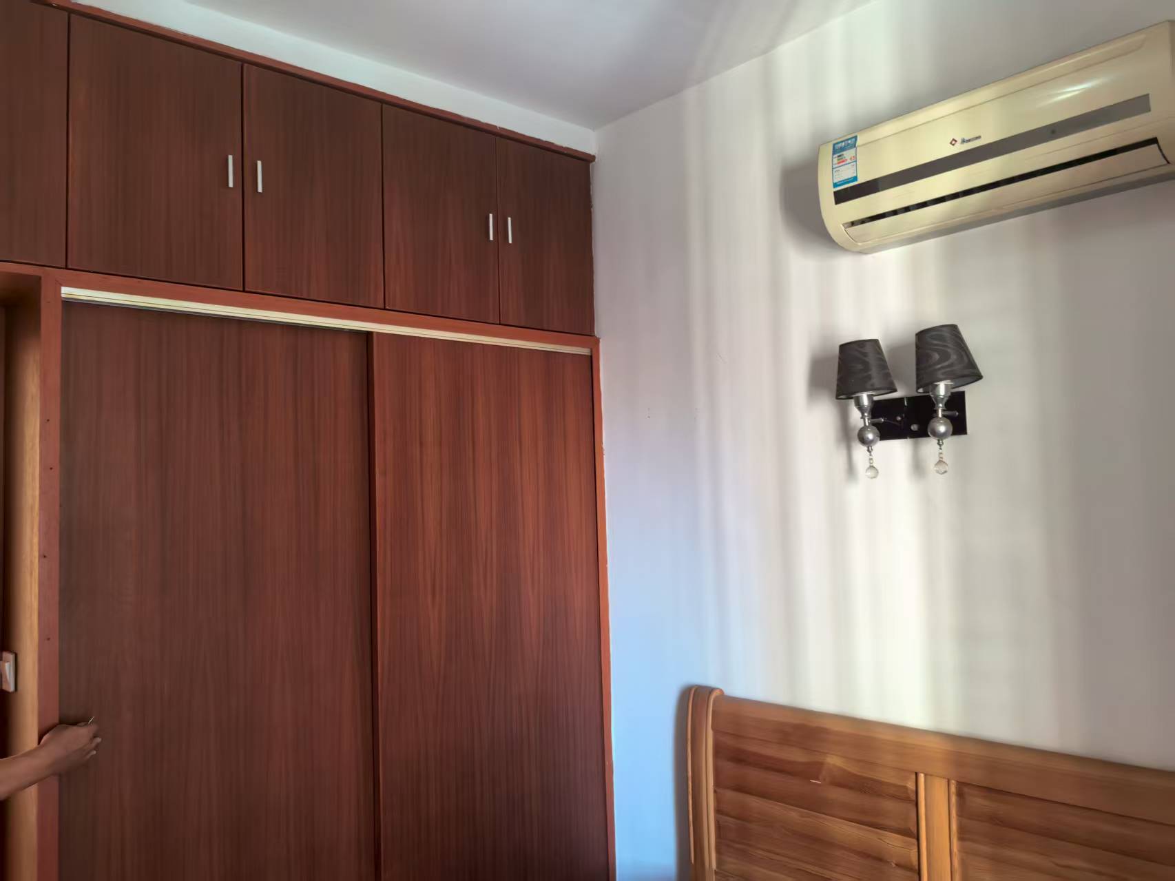 星海名都 2室1厅1卫 28.0万 星海名都 2室1厅1卫 28.0万客厅