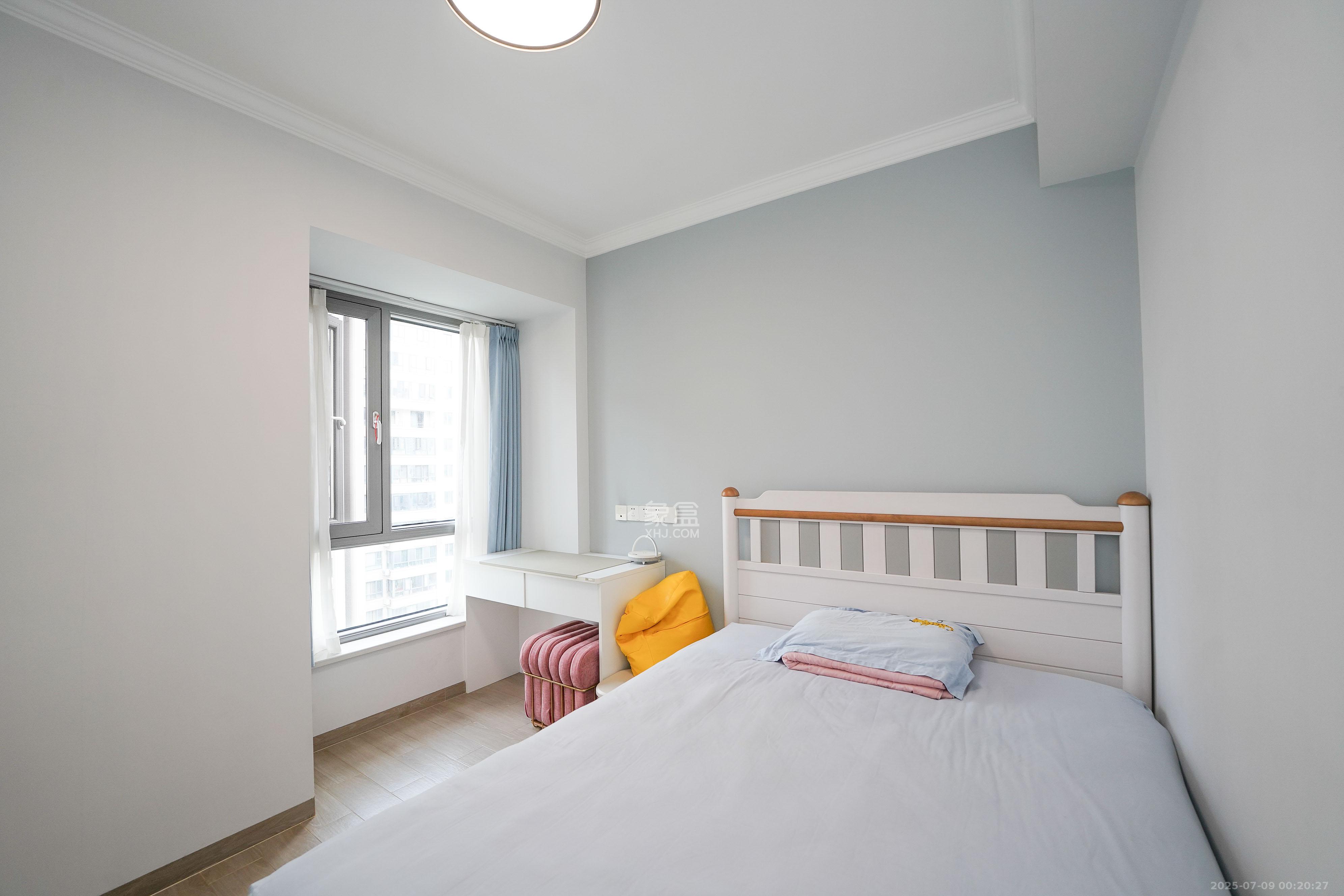 五矿万境蓝山 5室2厅2卫 165.0万 五矿万境蓝山 5室2厅2卫 165.0万卧室