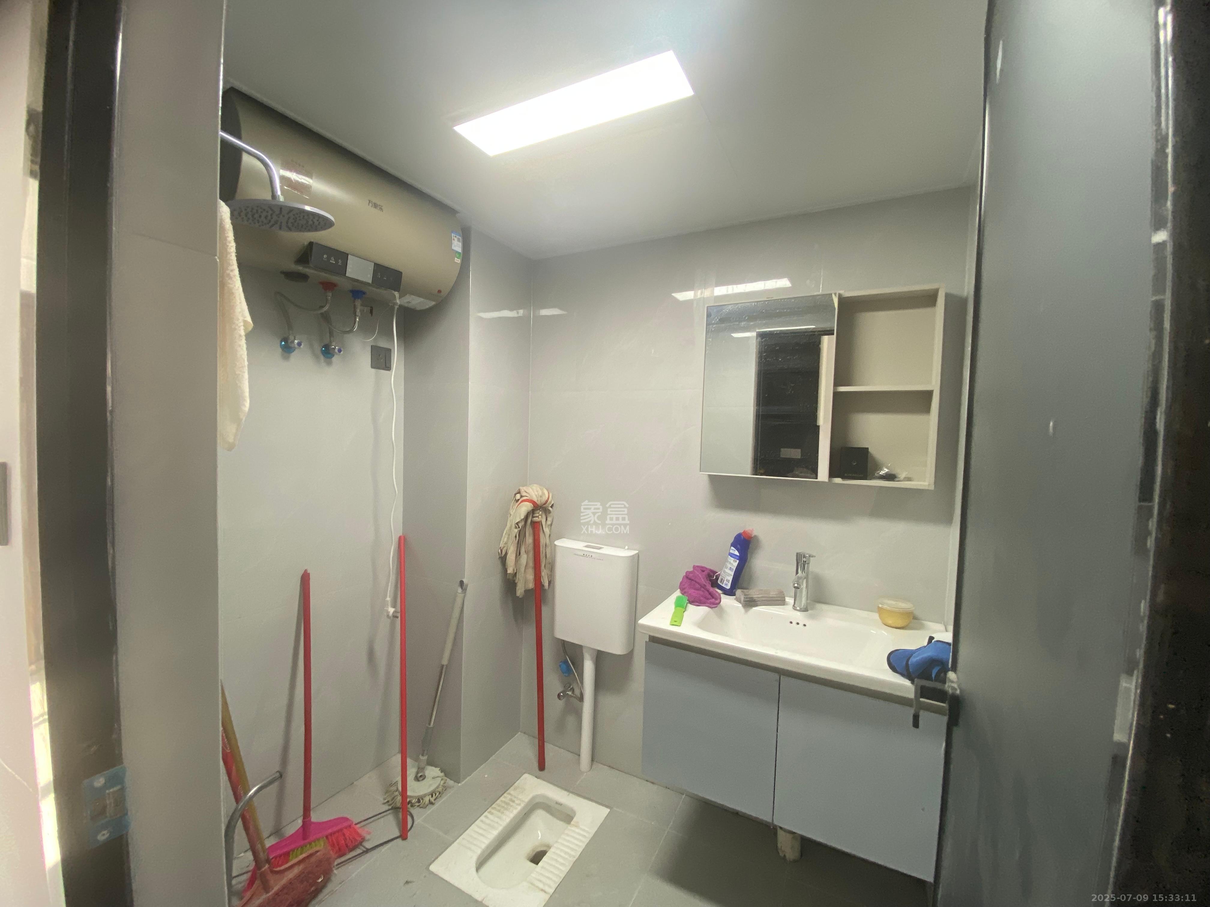 嘉裕大厦  1室0厅0卫   1600.00元/月室内图