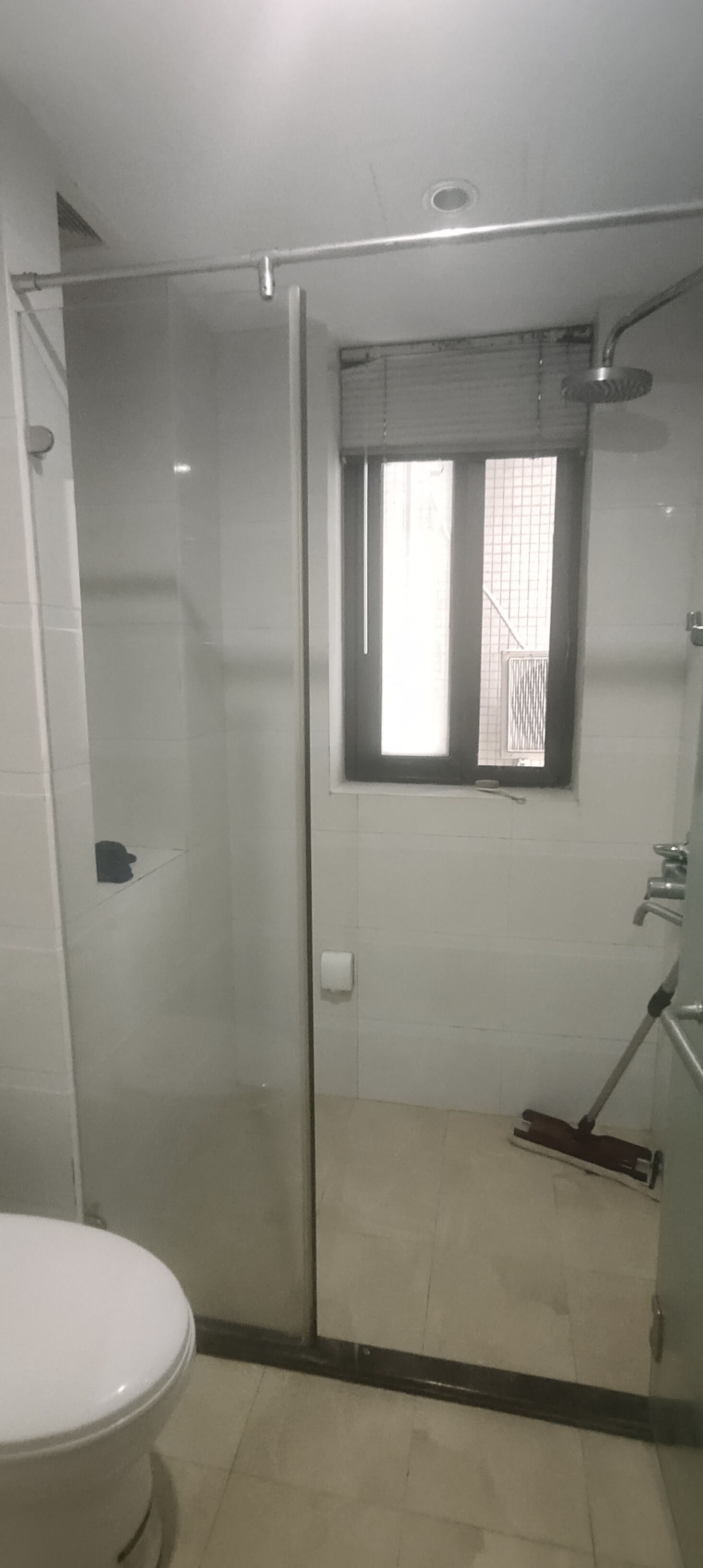 宝华海景 1室2厅1卫 3000.0元/月 宝华海景 1室2厅1卫 3000.0元/月室内图