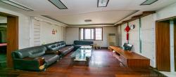 长征花园  3室2厅2卫   80.00万