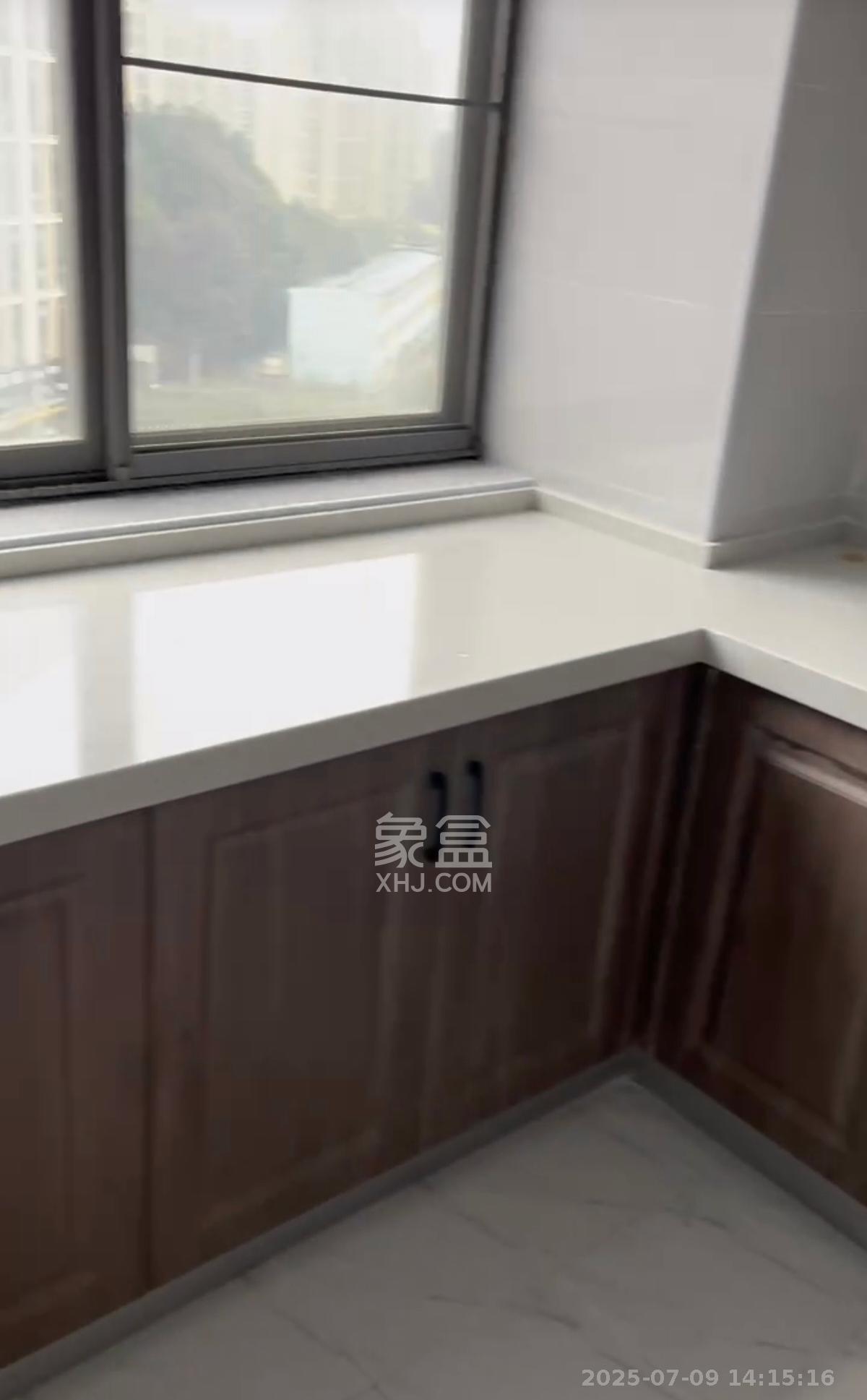 颐和佳园 4室2厅2卫 3500.00元/月 颐和佳园 4室2厅2卫 3500.00元/月室内图