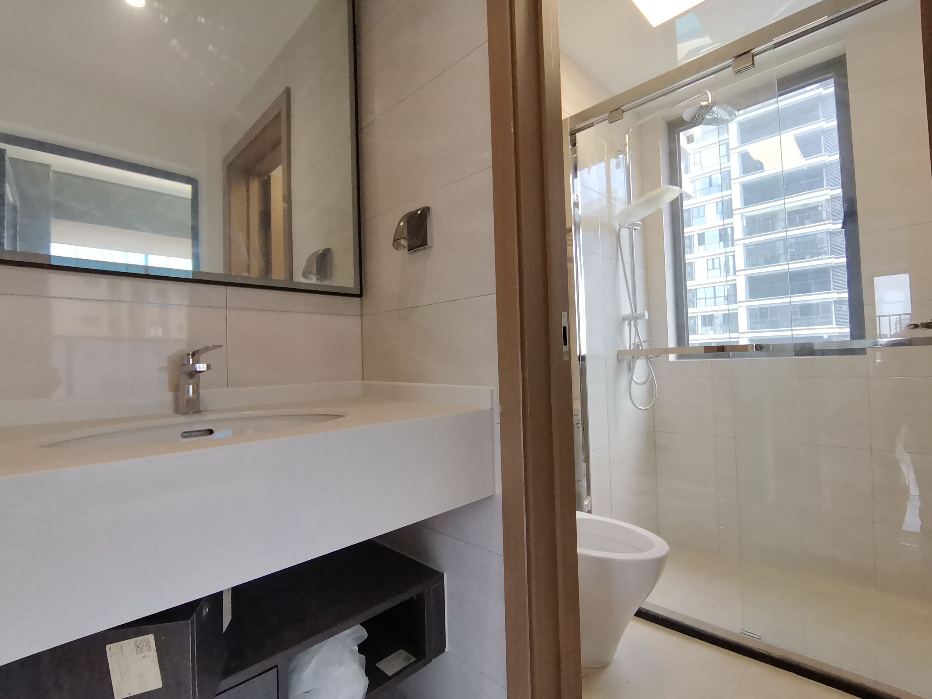 滨江星城 3室2厅1卫 2500.0元/月 滨江星城 3室2厅1卫 2500.0元/月室内图