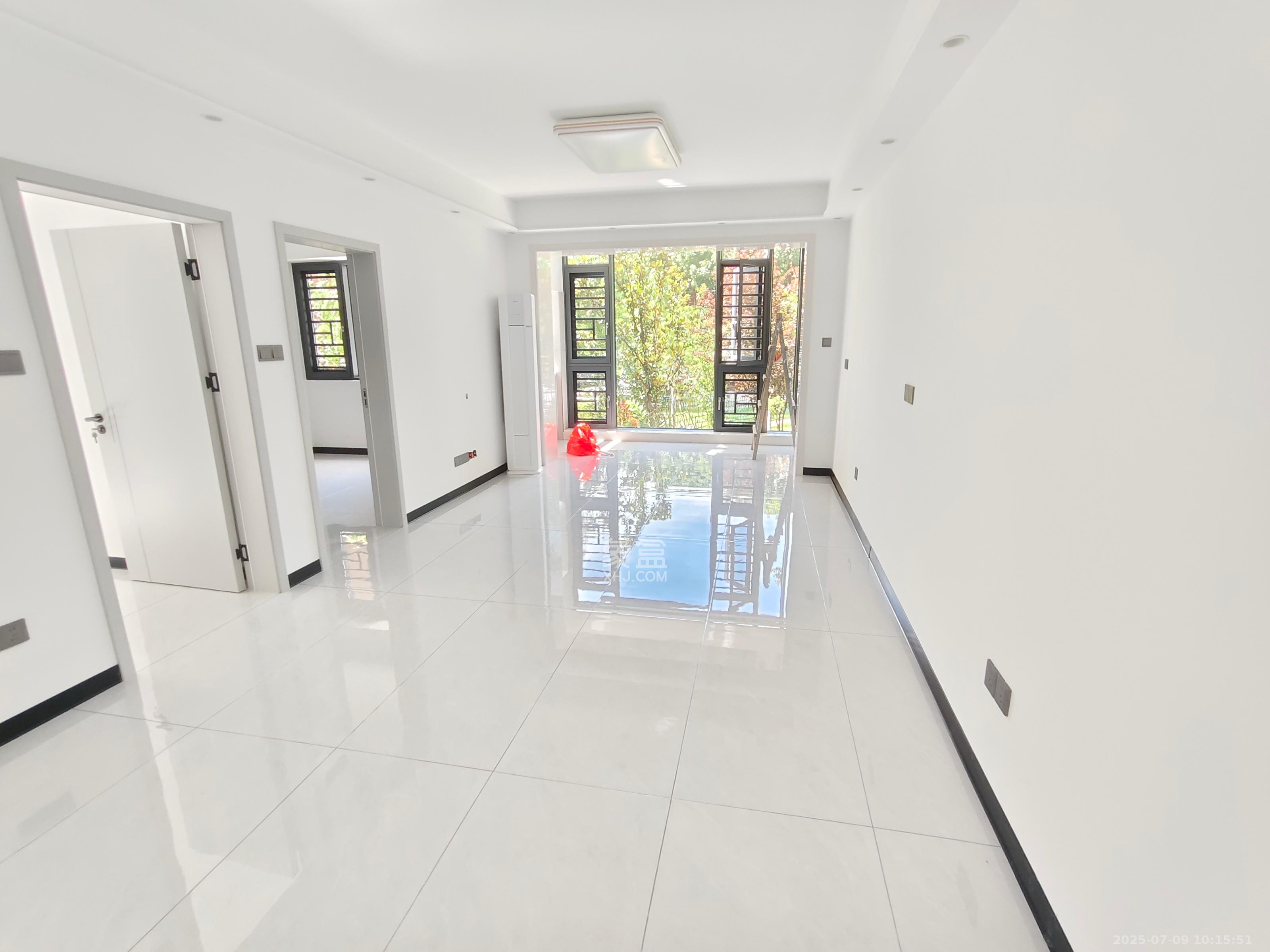 洋湖和园(福联嘉苑)  2室1厅1卫    2200.0元/月 洋湖和园(福联嘉苑)  2室1厅1卫    2200.0元/月