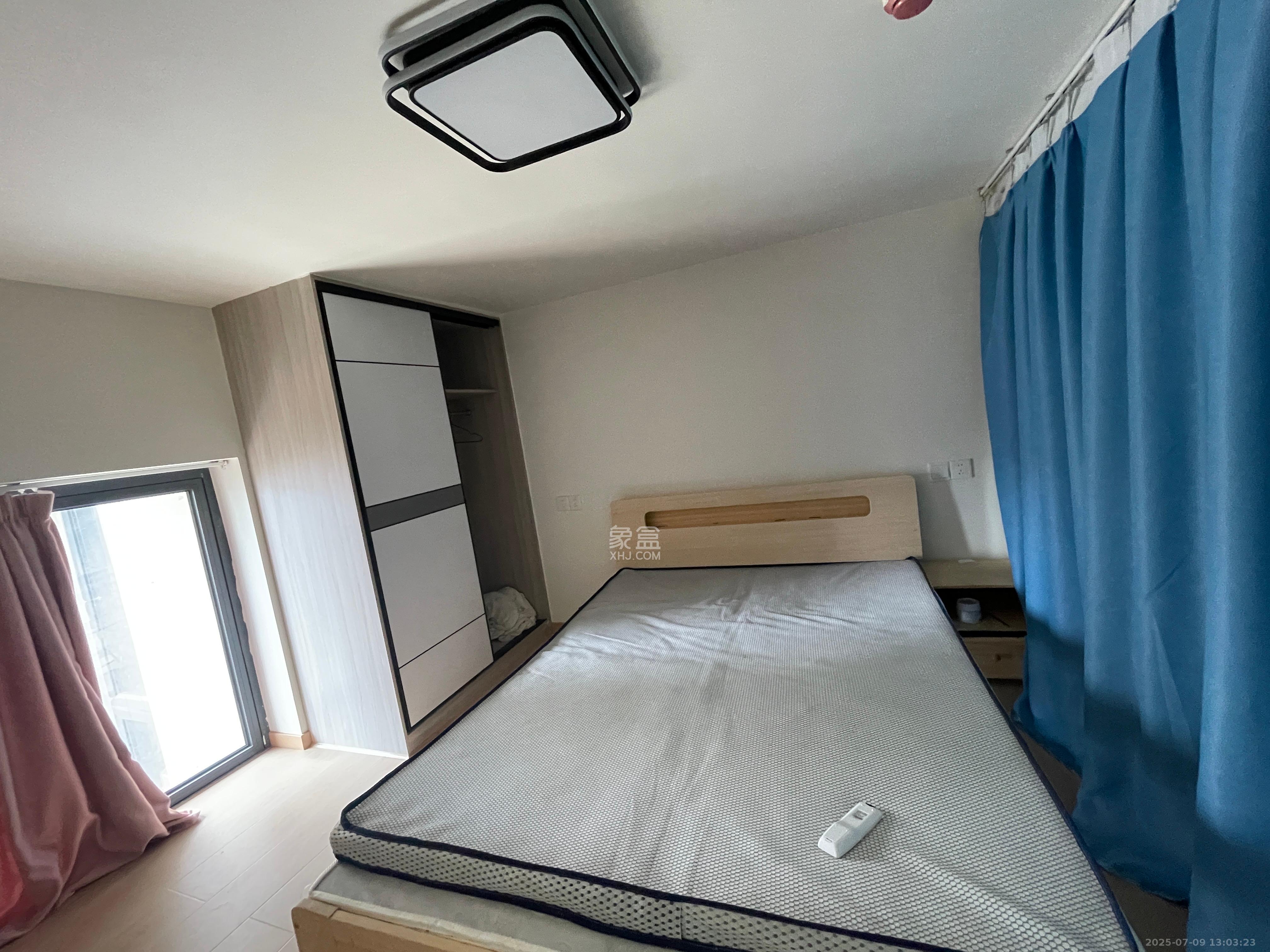 力高凤凰新天  2室1厅1卫   2400.00元/月室内图