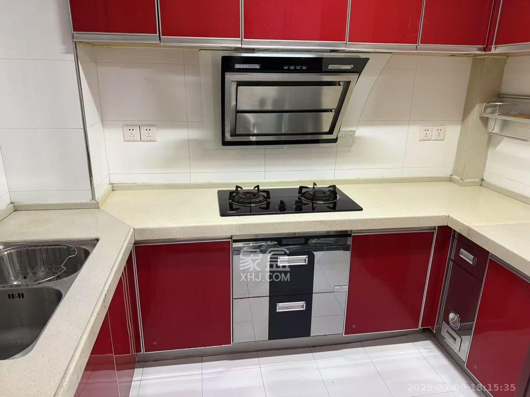 世景华庭  3室2厅1卫    1900.0元/月 世景华庭  3室2厅1卫    1900.0元/月室内图