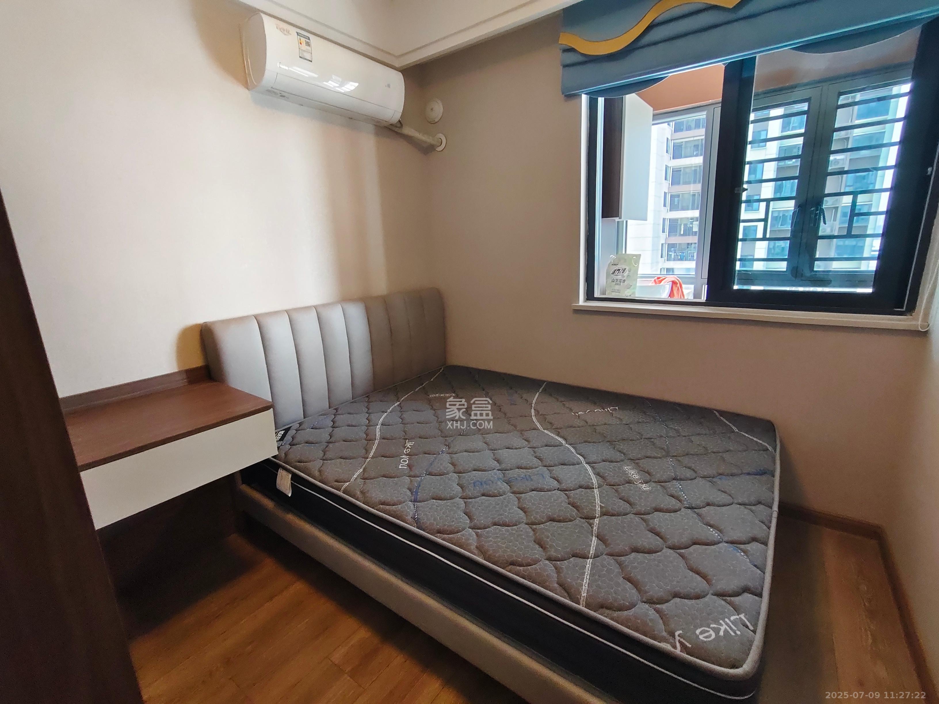 华远碧桂园海蓝城  3室2厅2卫   2300.00元/月室内图