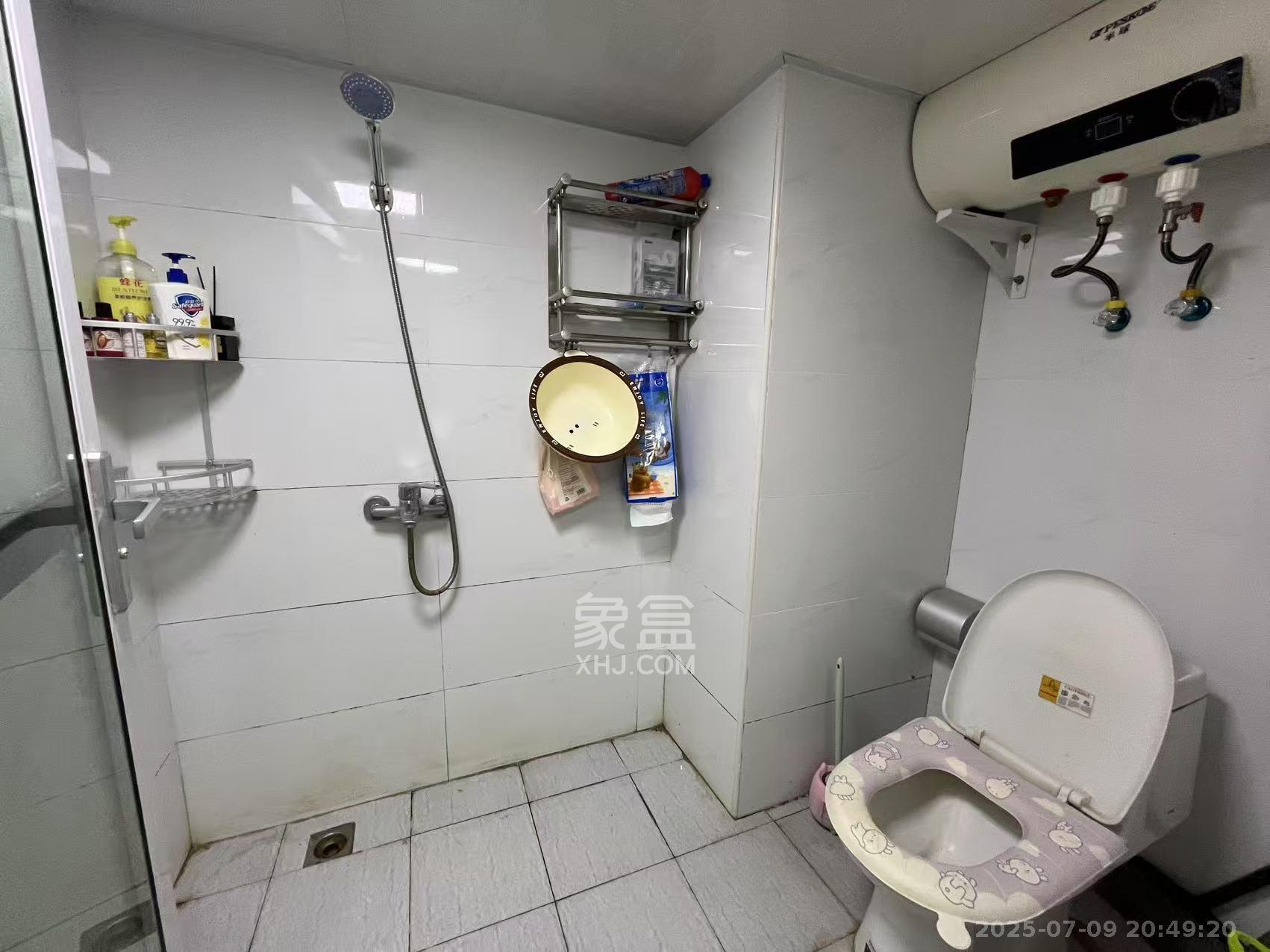 龙湖新壹城  1室1厅1卫    1500.0元/月 龙湖新壹城  1室1厅1卫    1500.0元/月室内图