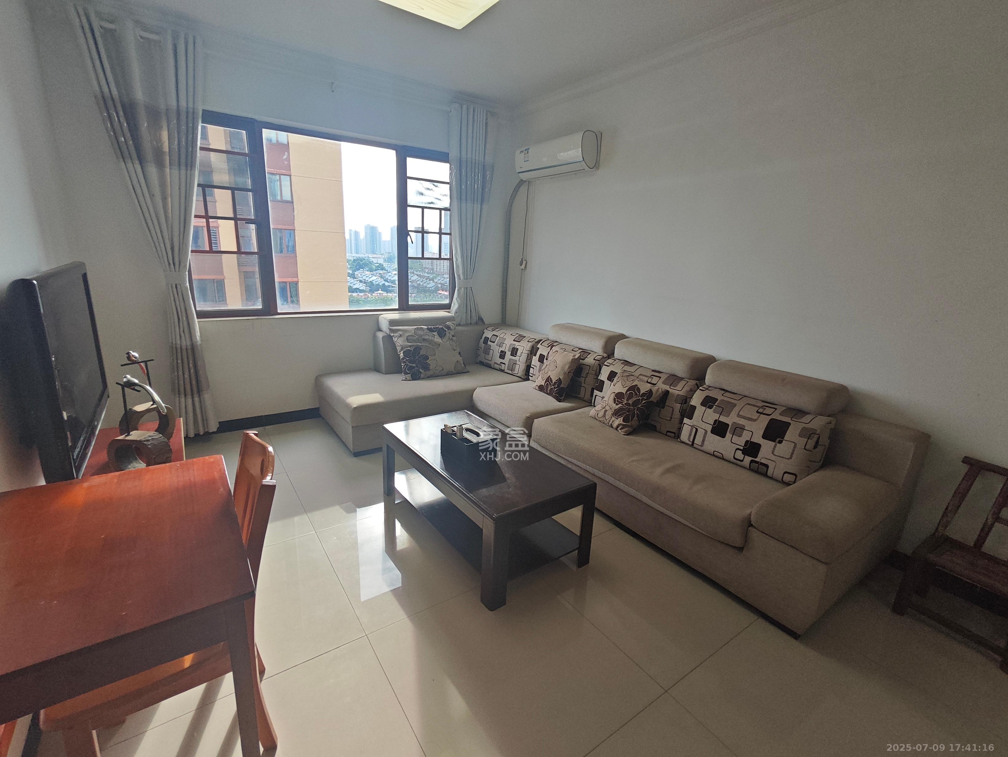 万里时代 2室1厅1卫 2100.0元/月 万里时代 2室1厅1卫 2100.0元/月室内图