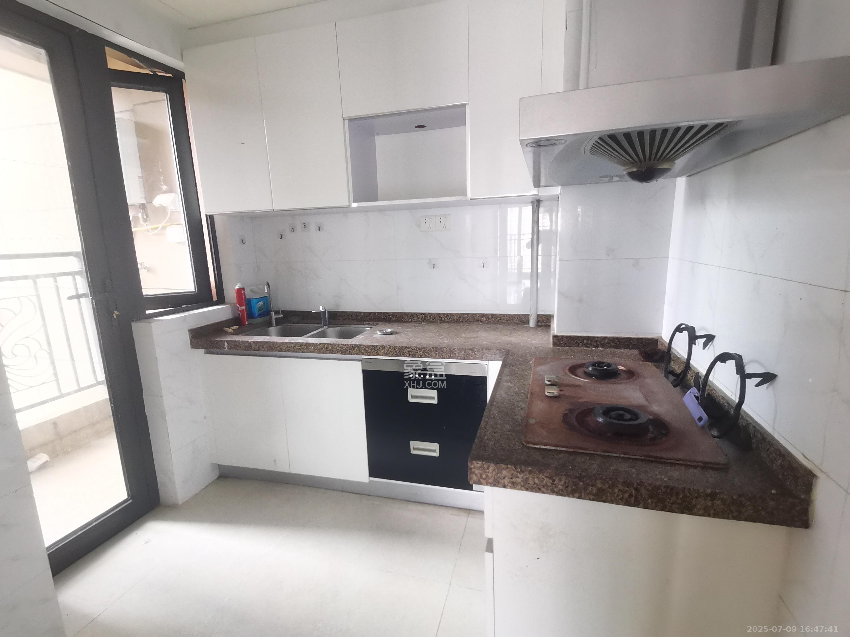 恒大御景天下城一期 3室2厅1卫 1900.0元/月 恒大御景天下城一期 3室2厅1卫 1900.0元/月室内图