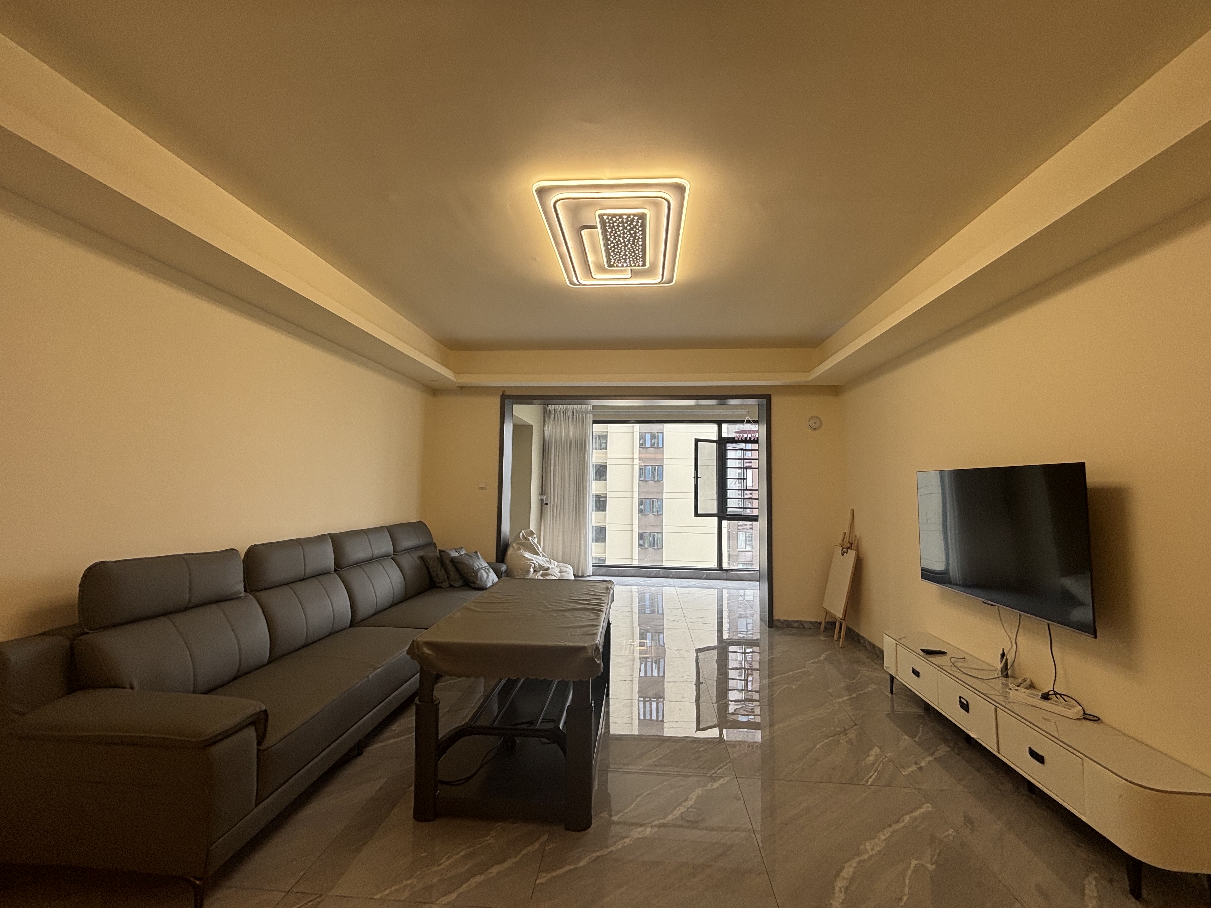 碧桂园翘楚棠 4室2厅2卫 1600.0元/月 碧桂园翘楚棠 4室2厅2卫 1600.0元/月室内图