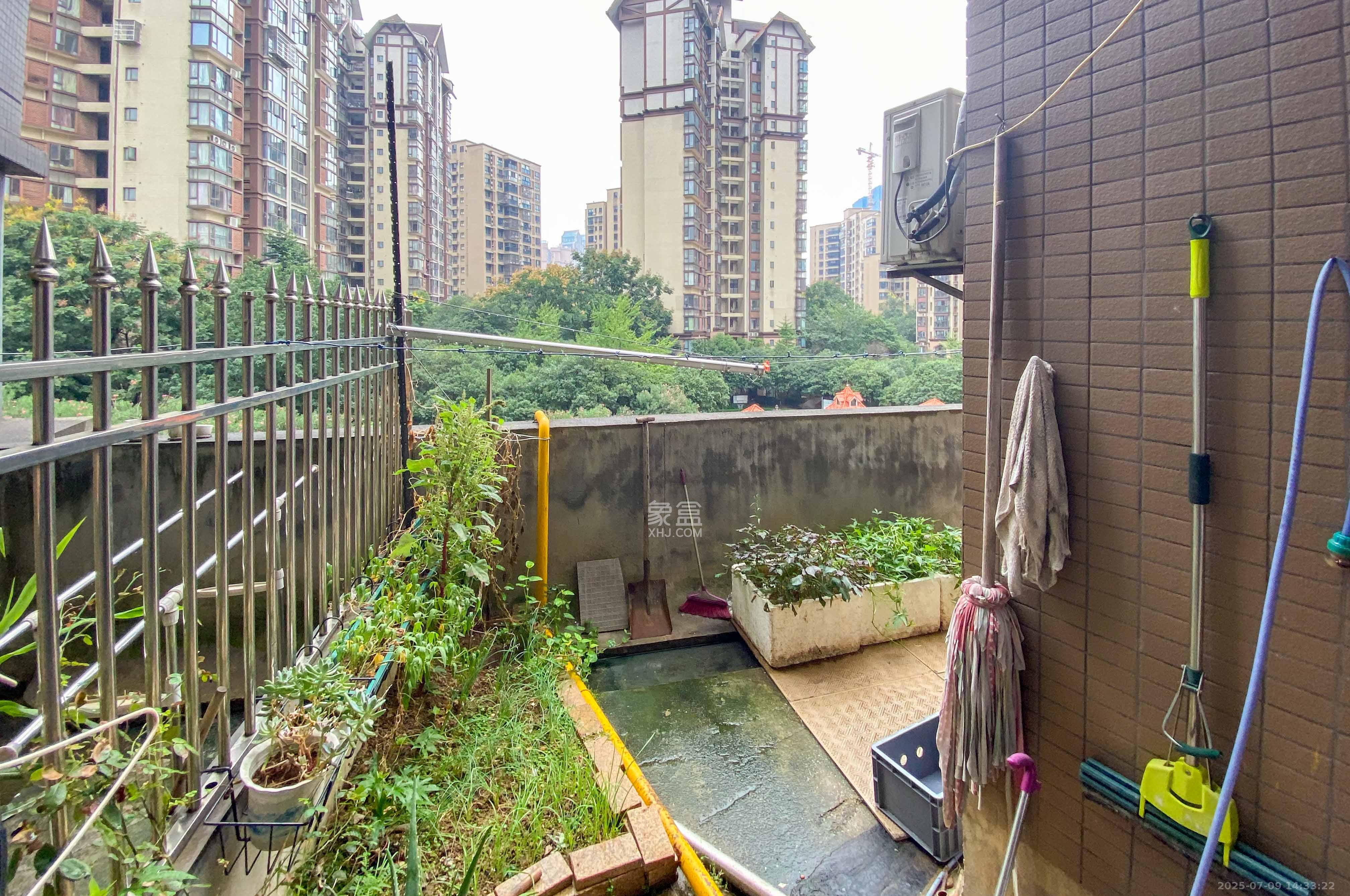 中央美郡  2室2厅1卫    93.8万 中央美郡  2室2厅1卫    93.8万其他