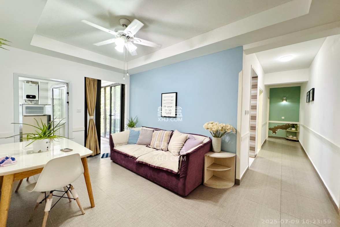 德润小区(丰升德润小区) 3室1厅1卫 2000.0元/月 德润小区(丰升德润小区) 3室1厅1卫 2000.0元/月室内图