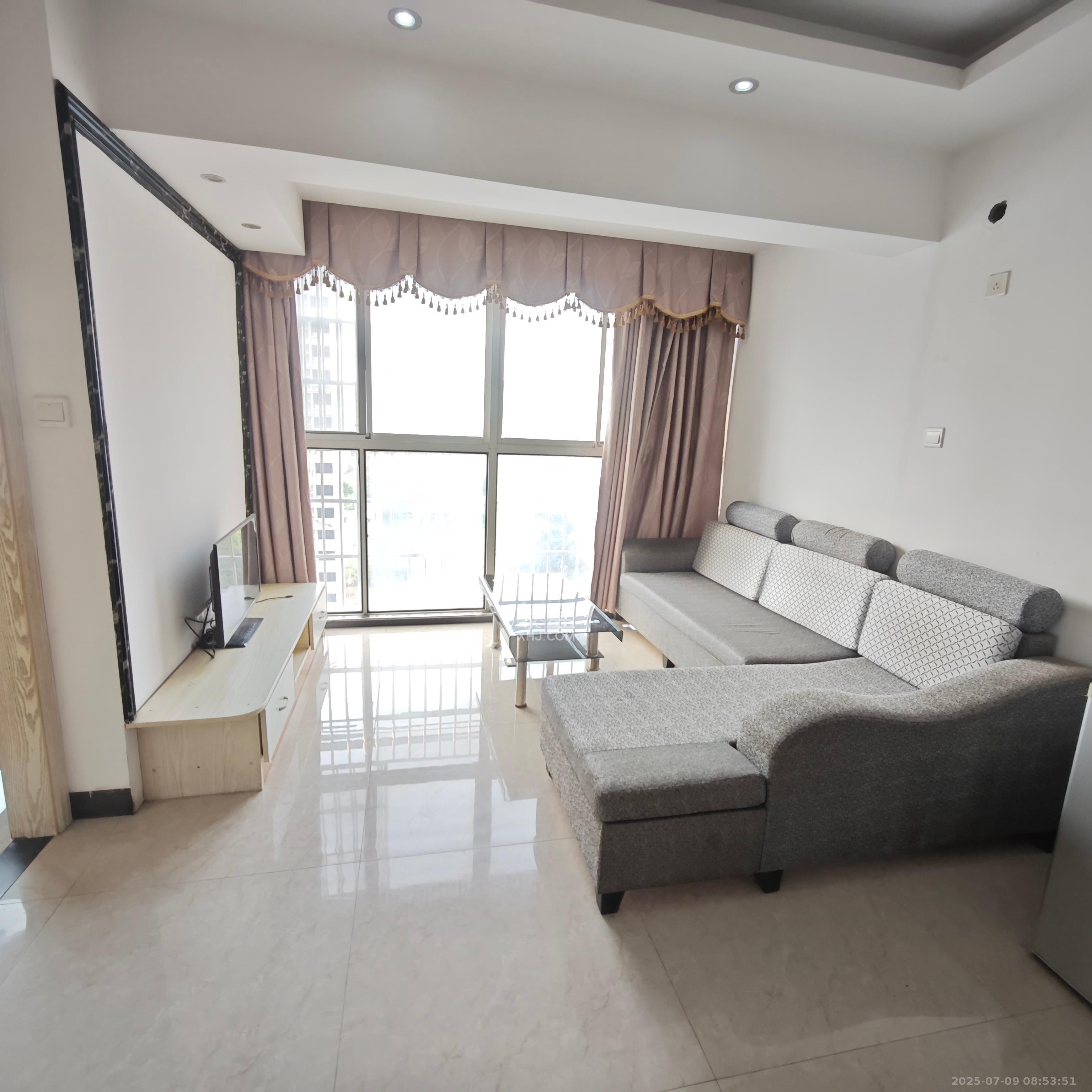 新蕾品阁居 2室2厅1卫 1600.0元/月 新蕾品阁居 2室2厅1卫 1600.0元/月室内图