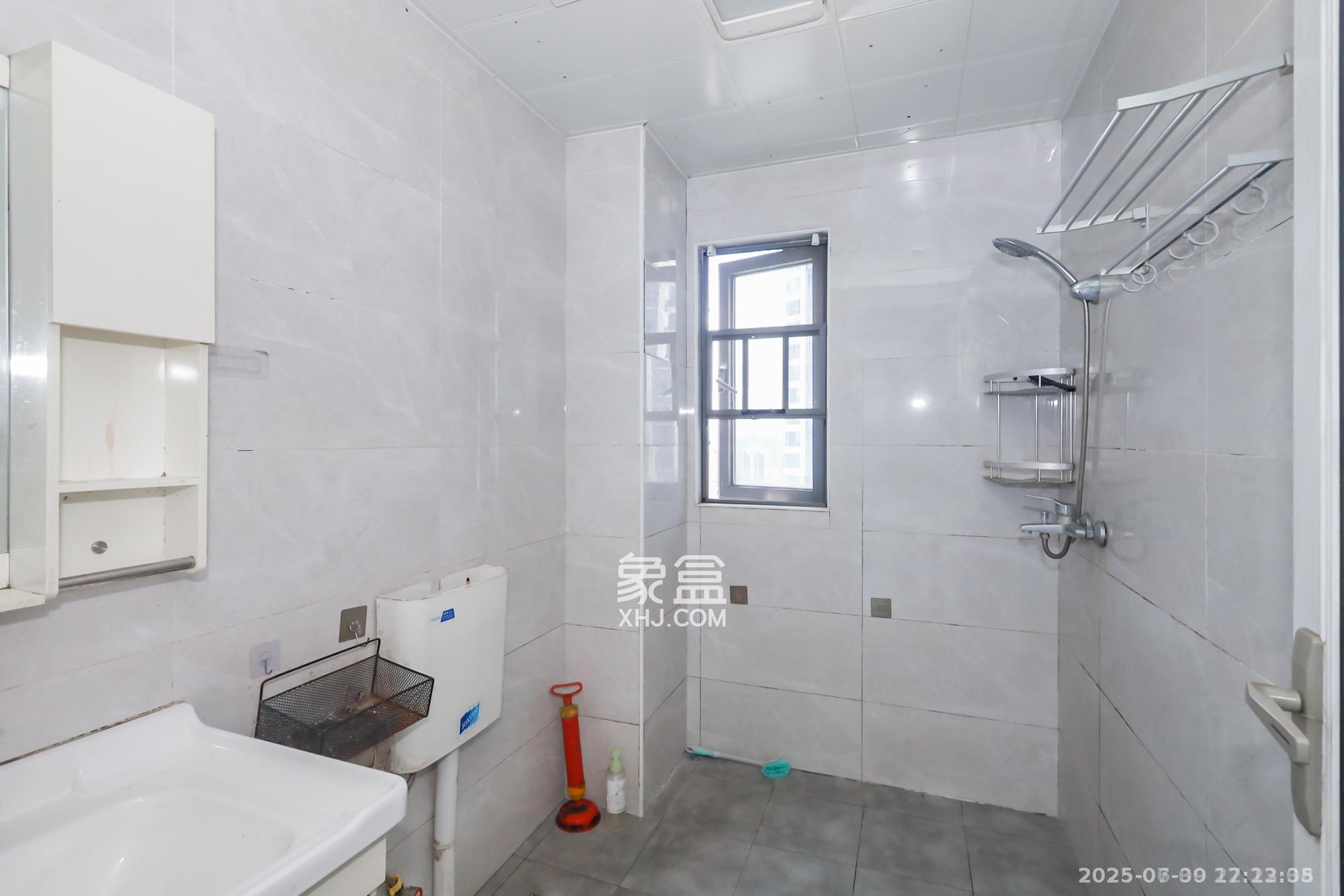 保利天禧D区  4室2厅2卫   4800.00元/月室内图