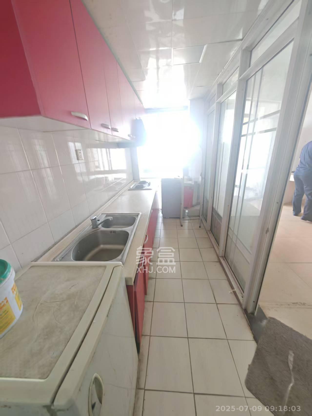 汀兰雅苑  1室1厅1卫    1800.0元/月 汀兰雅苑  1室1厅1卫    1800.0元/月室内图