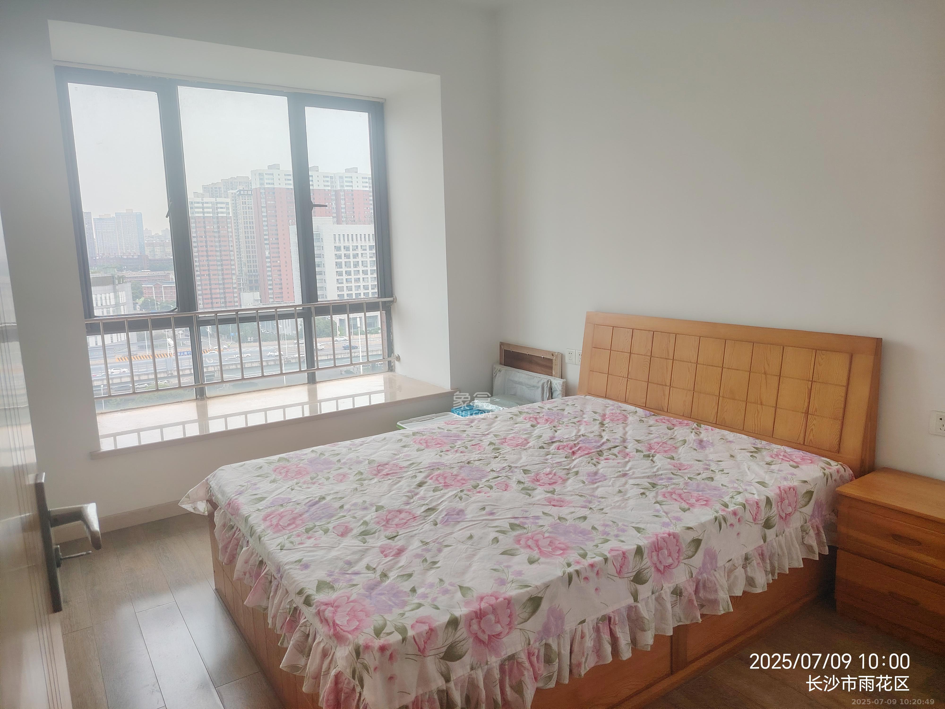 奥林匹克花园 3室2厅2卫 2800.0元/月 奥林匹克花园 3室2厅2卫 2800.0元/月室内图