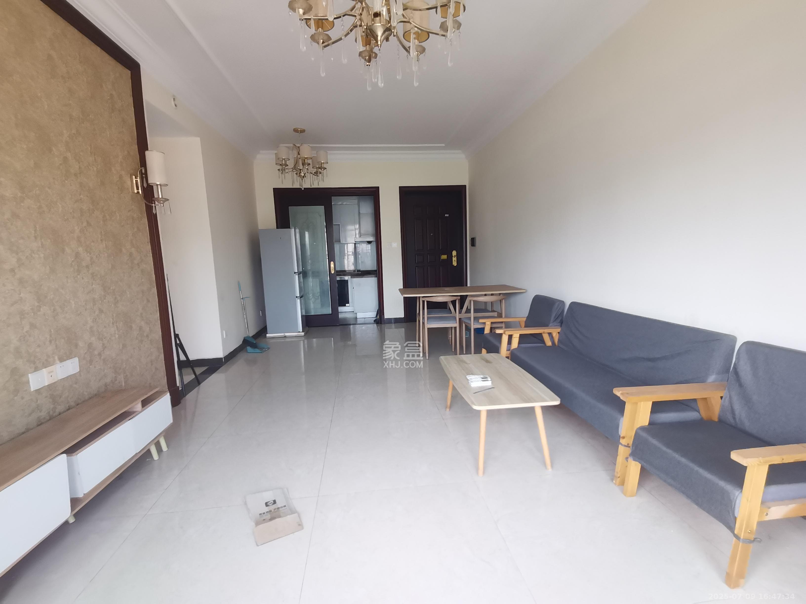 恒大御景天下城一期 3室2厅1卫 1900.0元/月 恒大御景天下城一期 3室2厅1卫 1900.0元/月室内图