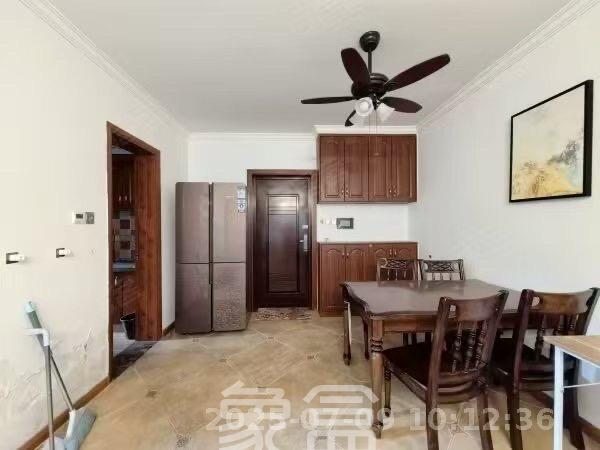 好莱城（弘德西街）  4室2厅2卫   3500.00元/月室内图