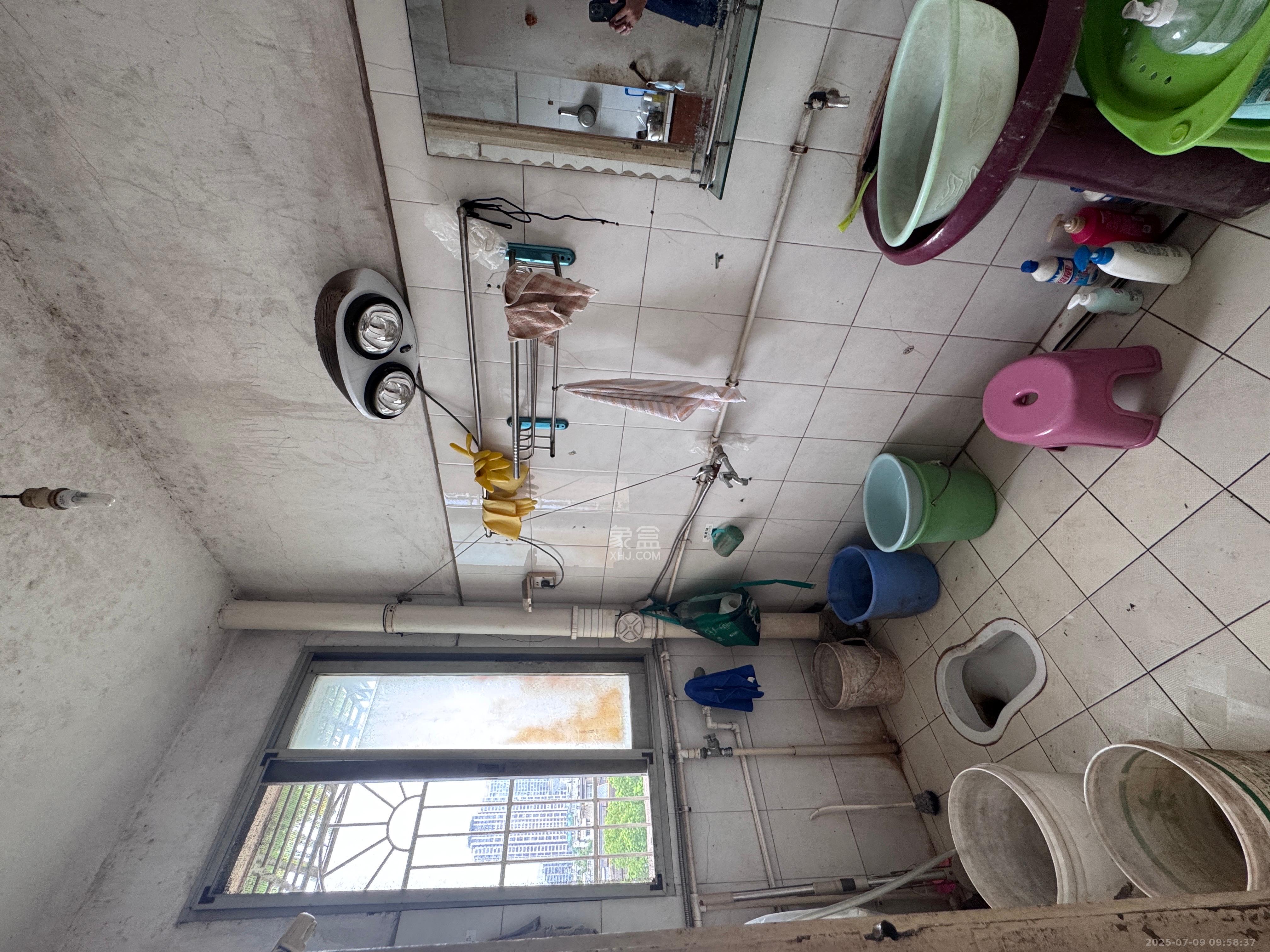 三湘小区  3室2厅1卫   1000.00元/月室内图